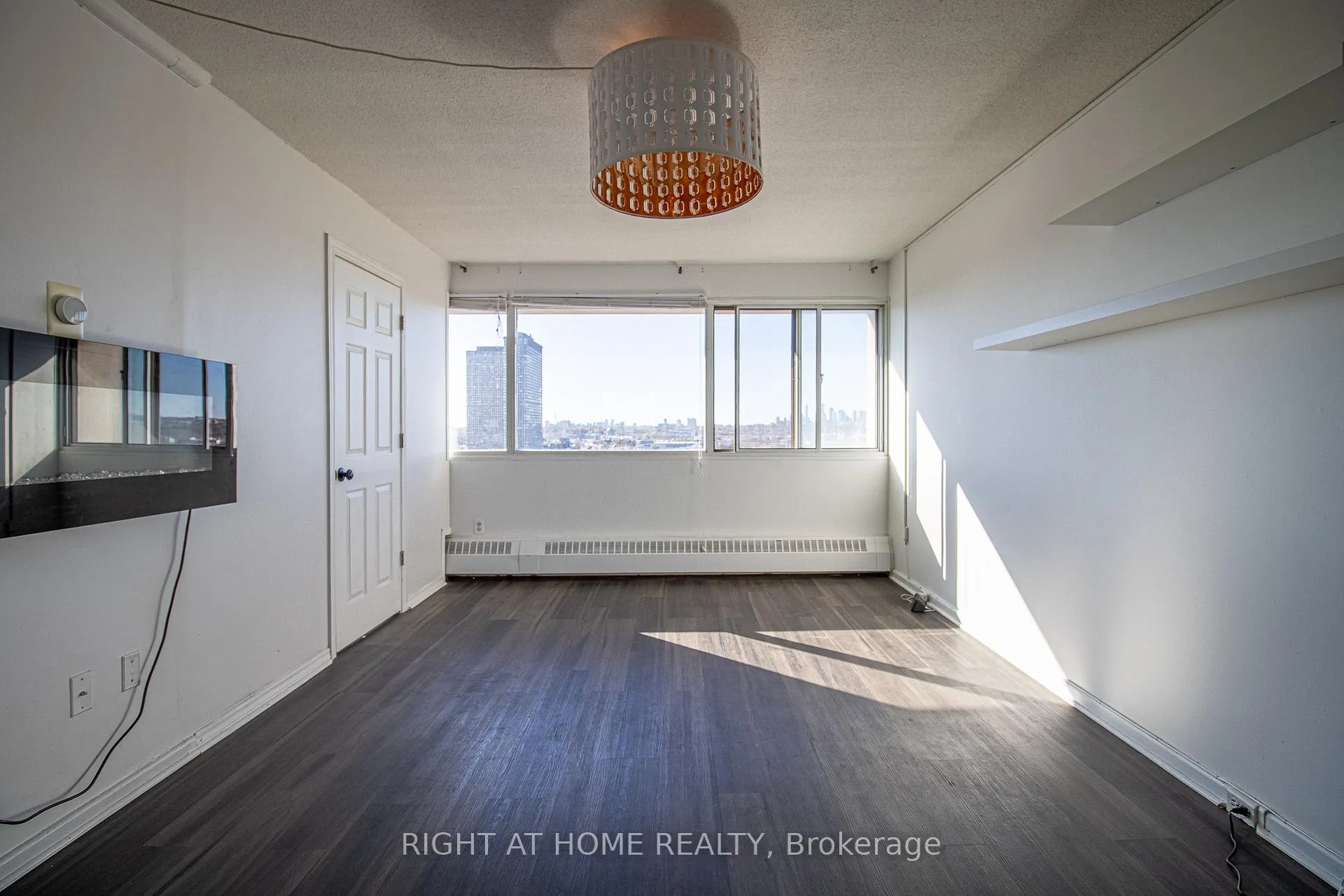 Photo 30 of Unit 1608, 715 Don Mills Road, Toronto, Flemingdon Park — HOMEH