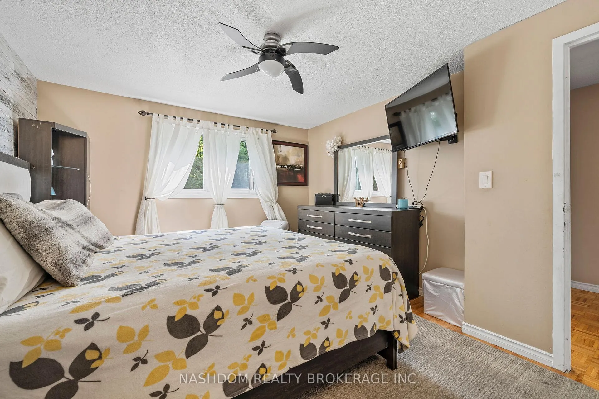 Photo 20 of Unit 17, 6 Loconder Drive, Hamilton, Randall — HOMEH