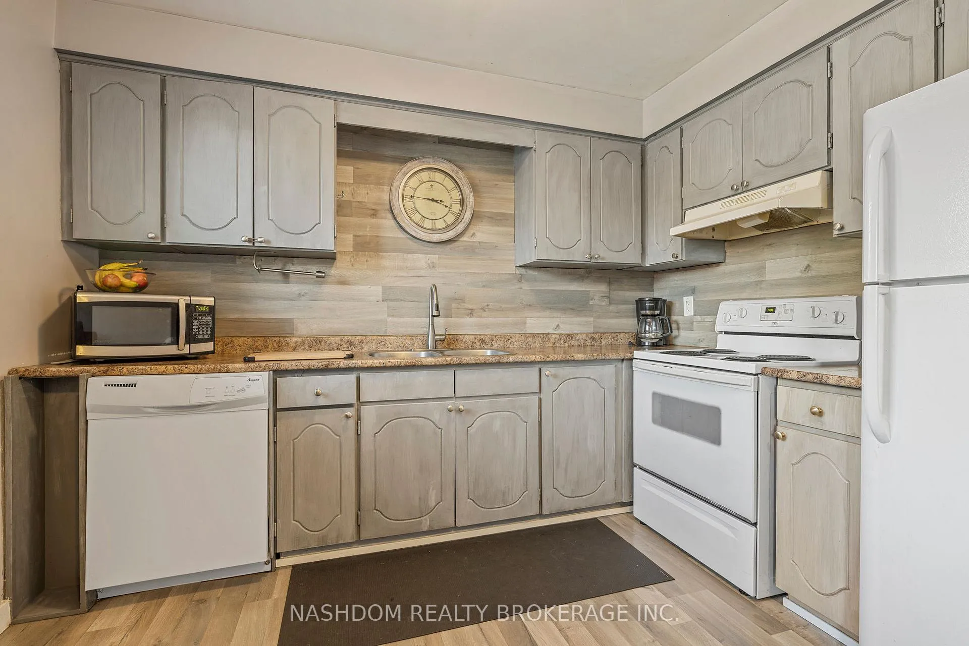 Photo 29 of Unit 17, 6 Loconder Drive, Hamilton, Randall — HOMEH