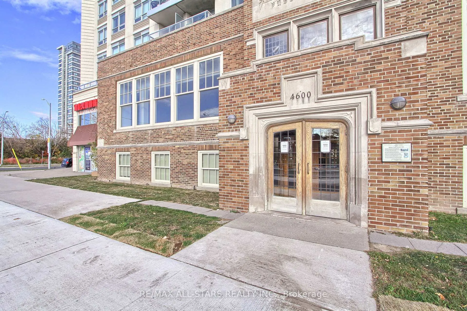 Photo 3 of Unit 610, 4600 Steeles Avenue E, Markham, Milliken Mills East — HOMEH