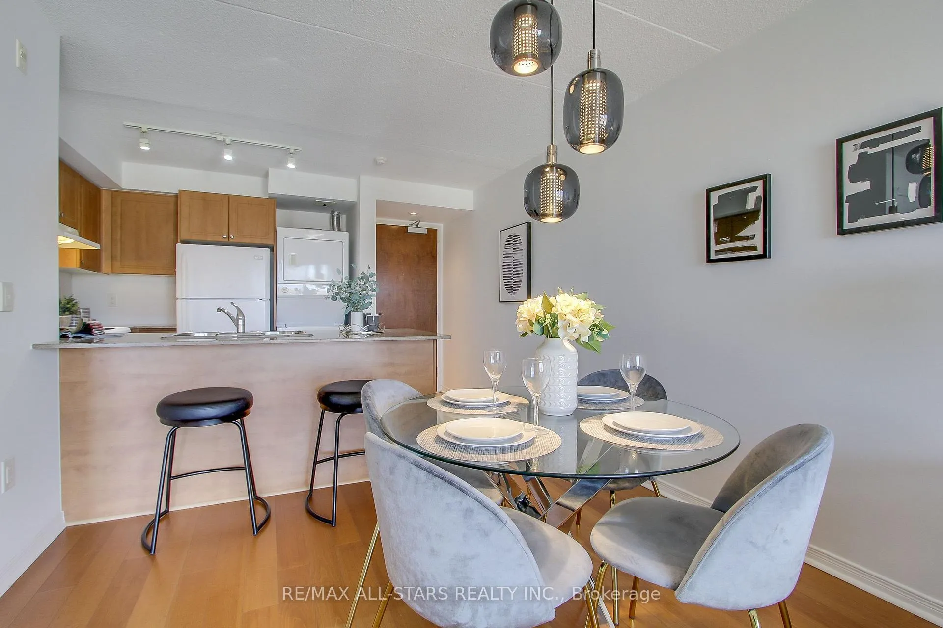 Photo 15 of Unit 610, 4600 Steeles Avenue E, Markham, Milliken Mills East — HOMEH