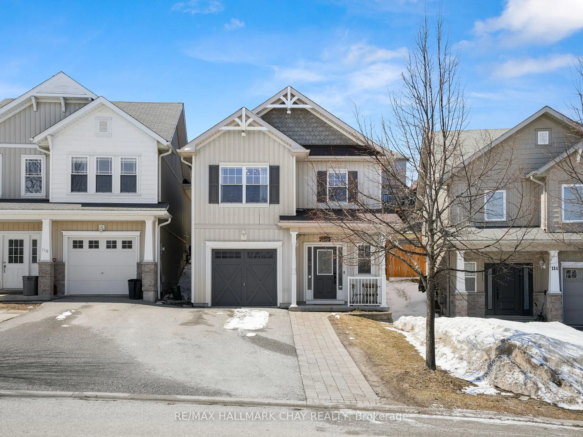 Photo 2 of 112 Pearl Drive, Orillia — HOMEH
