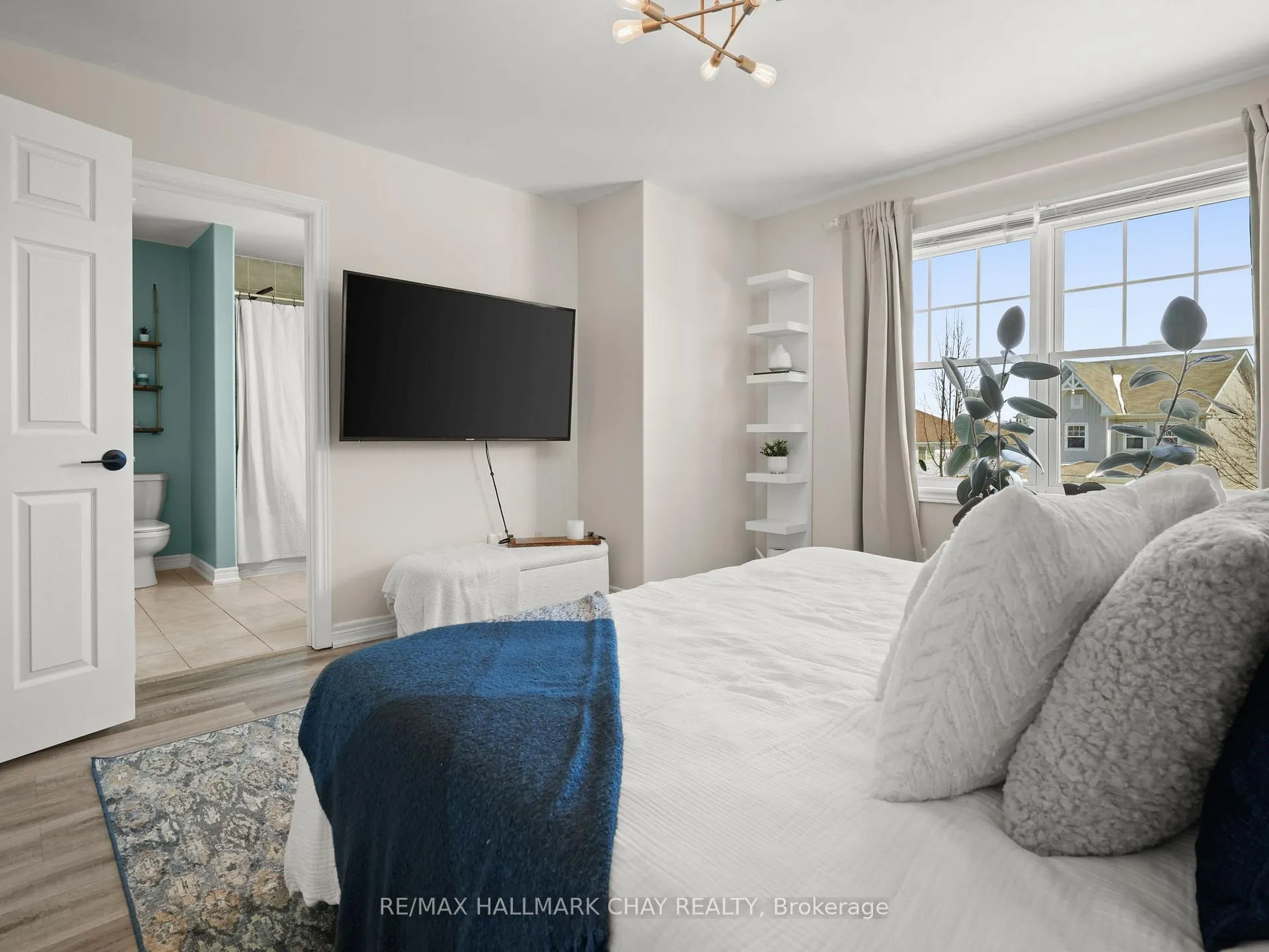 Photo 33 of 112 Pearl Drive, Orillia — HOMEH