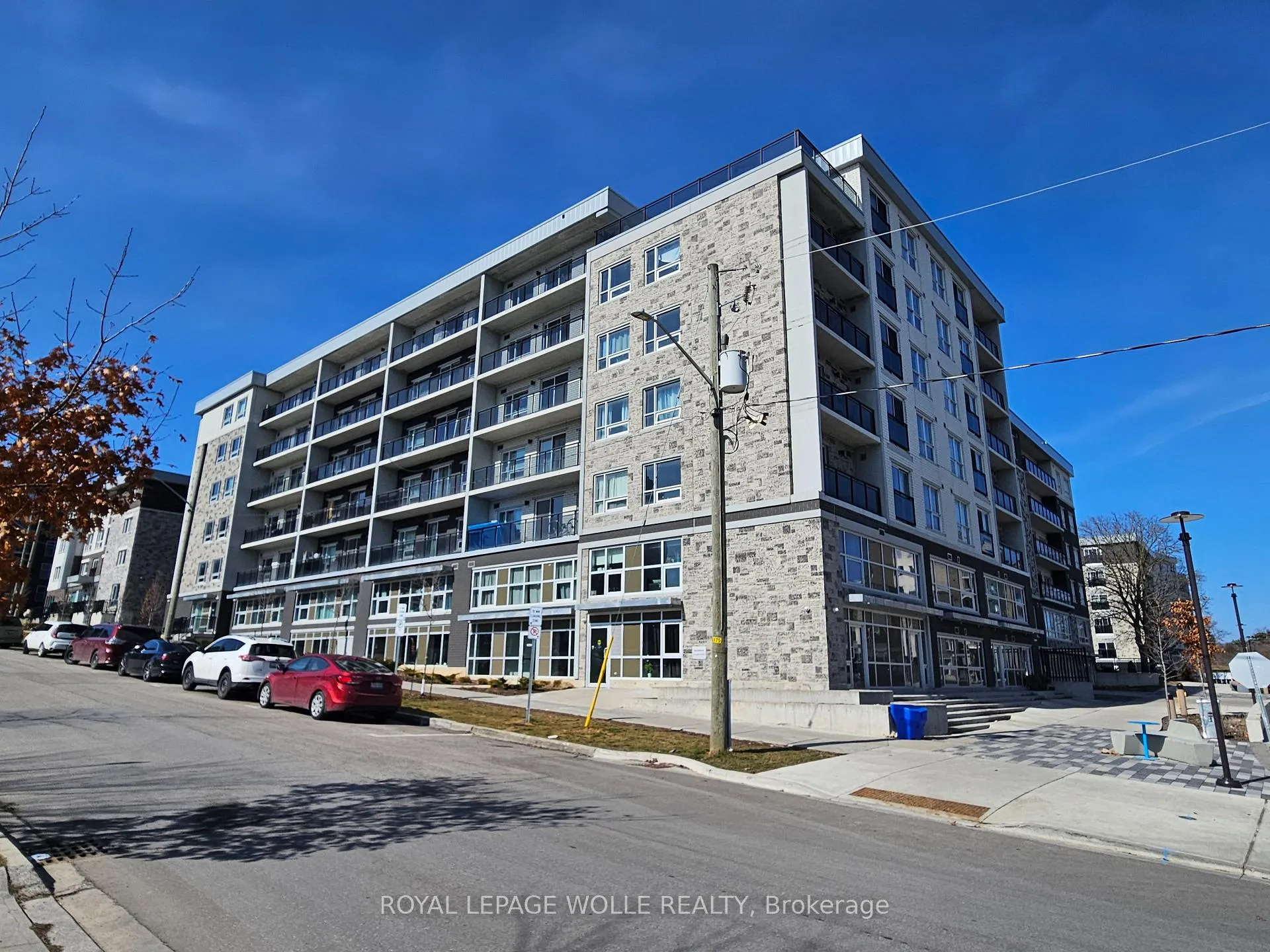 Photo 1 of Unit B404, 275 Larch Street, Waterloo, Lakeshore Village — HOMEH