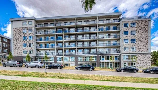 Photo 4 of Unit B404, 275 Larch Street, Waterloo, Lakeshore Village — HOMEH