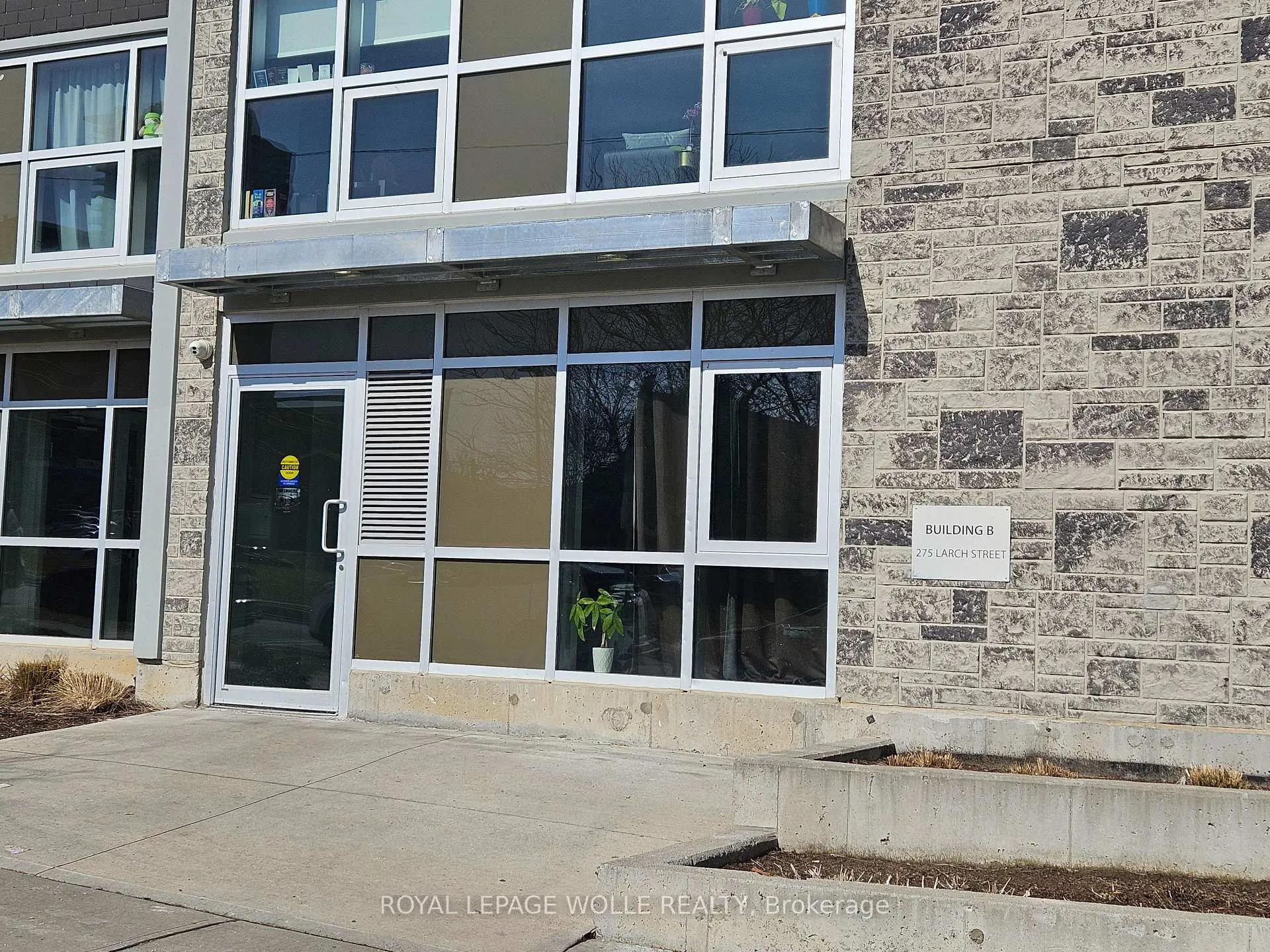 Photo 5 of Unit B404, 275 Larch Street, Waterloo, Lakeshore Village — HOMEH