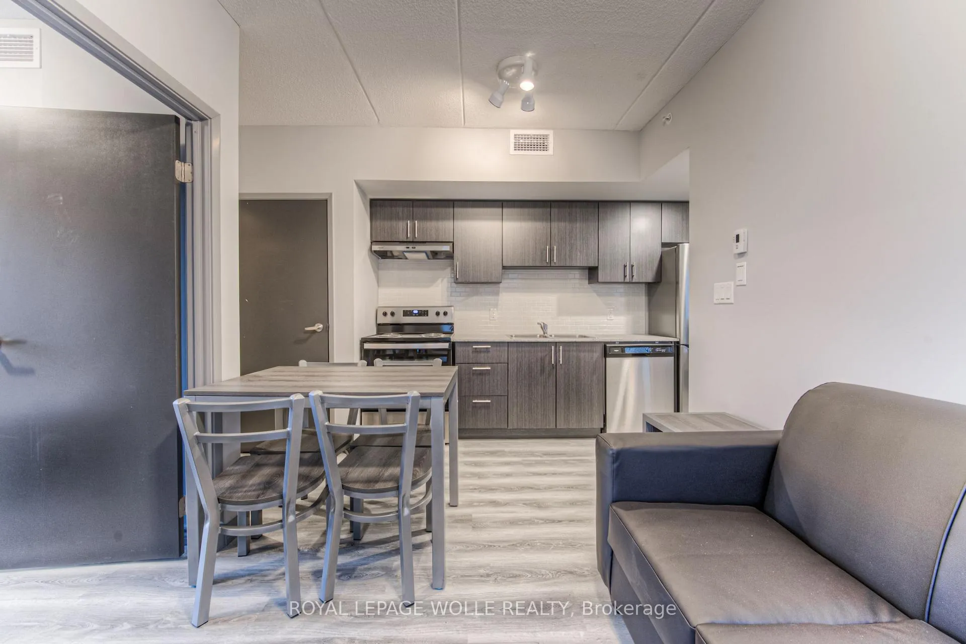 Photo 12 of Unit B404, 275 Larch Street, Waterloo, Lakeshore Village — HOMEH