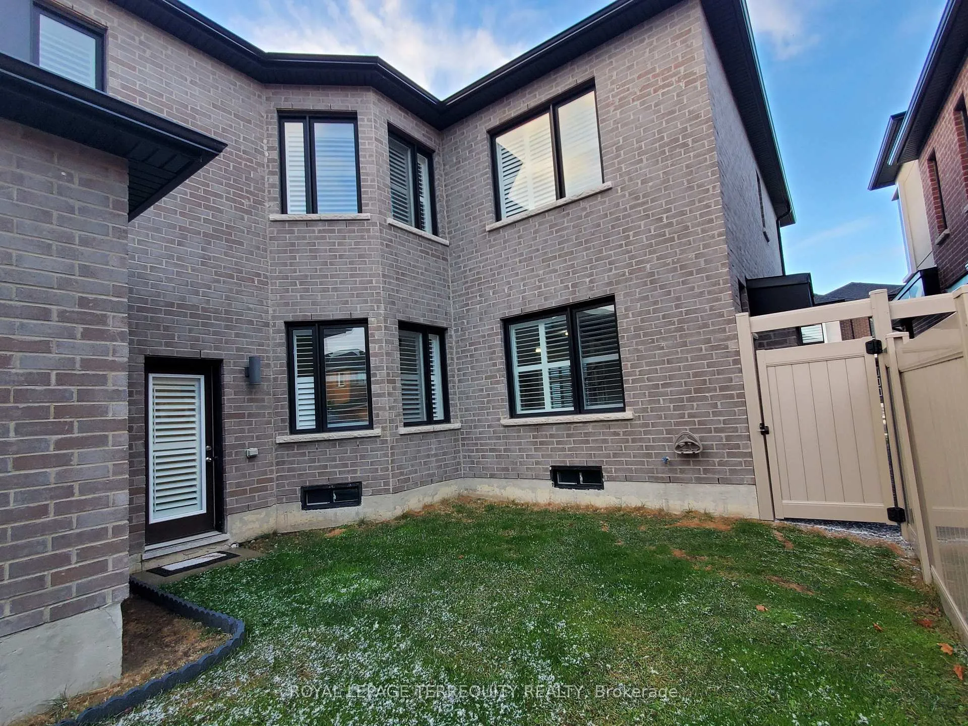 Photo 37 of 3 Sam Priestley Avenue, Markham, Cornell — HOMEH