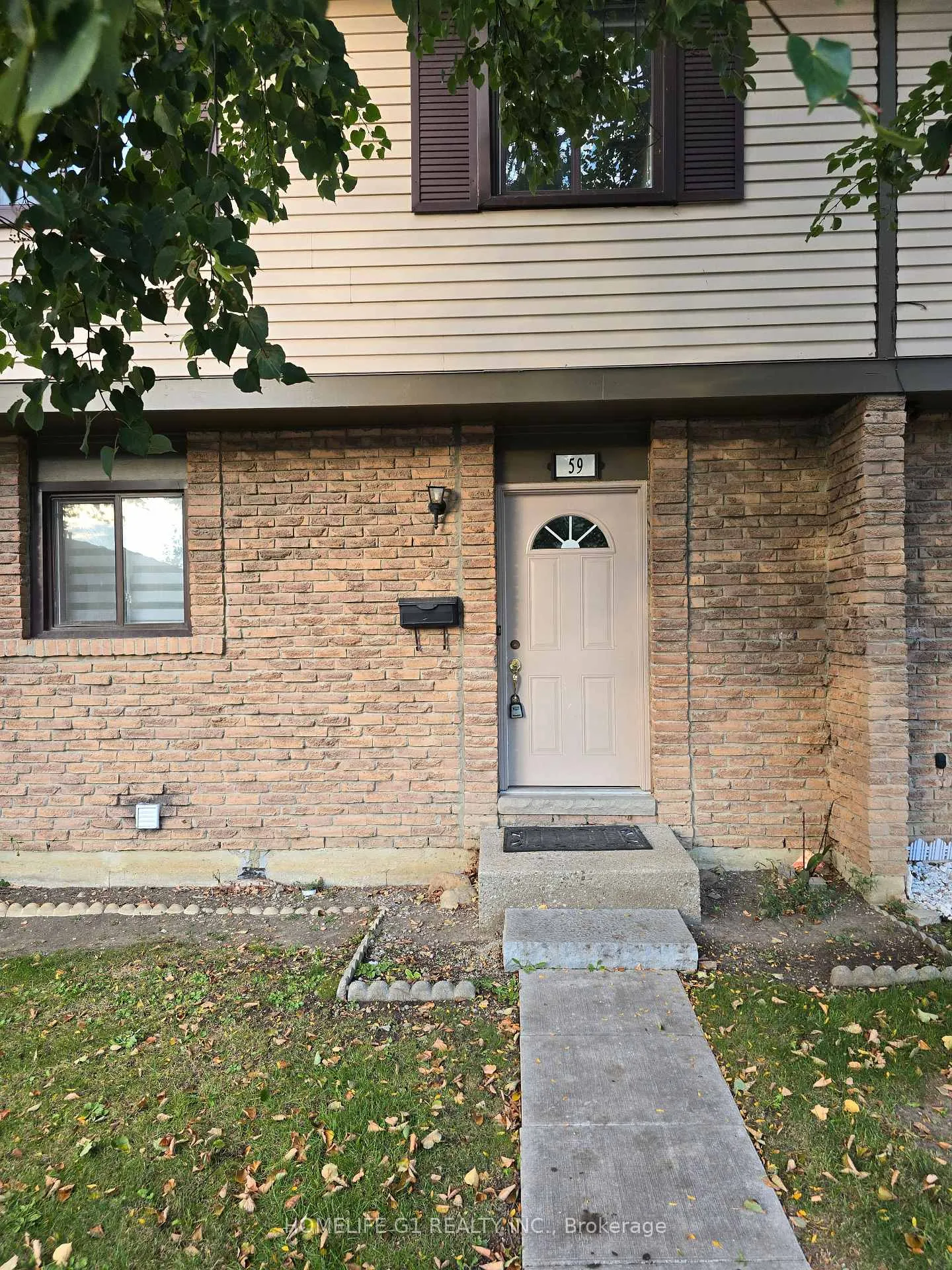 Front of Unit 59, 105 Hansen Road