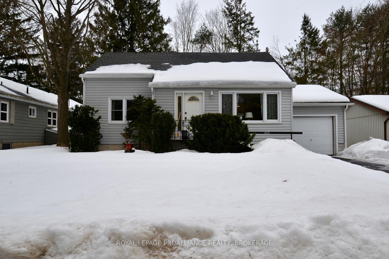 Photo 1 of 615 Hillside Drive, Gananoque — HOMEH