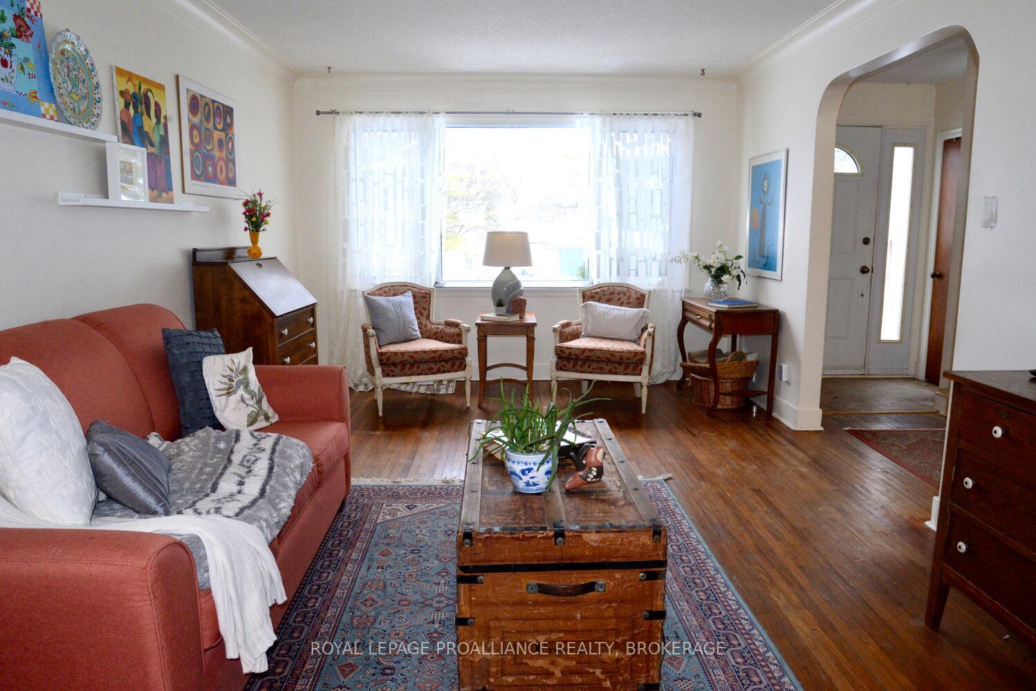 Photo 8 of 615 Hillside Drive, Gananoque — HOMEH