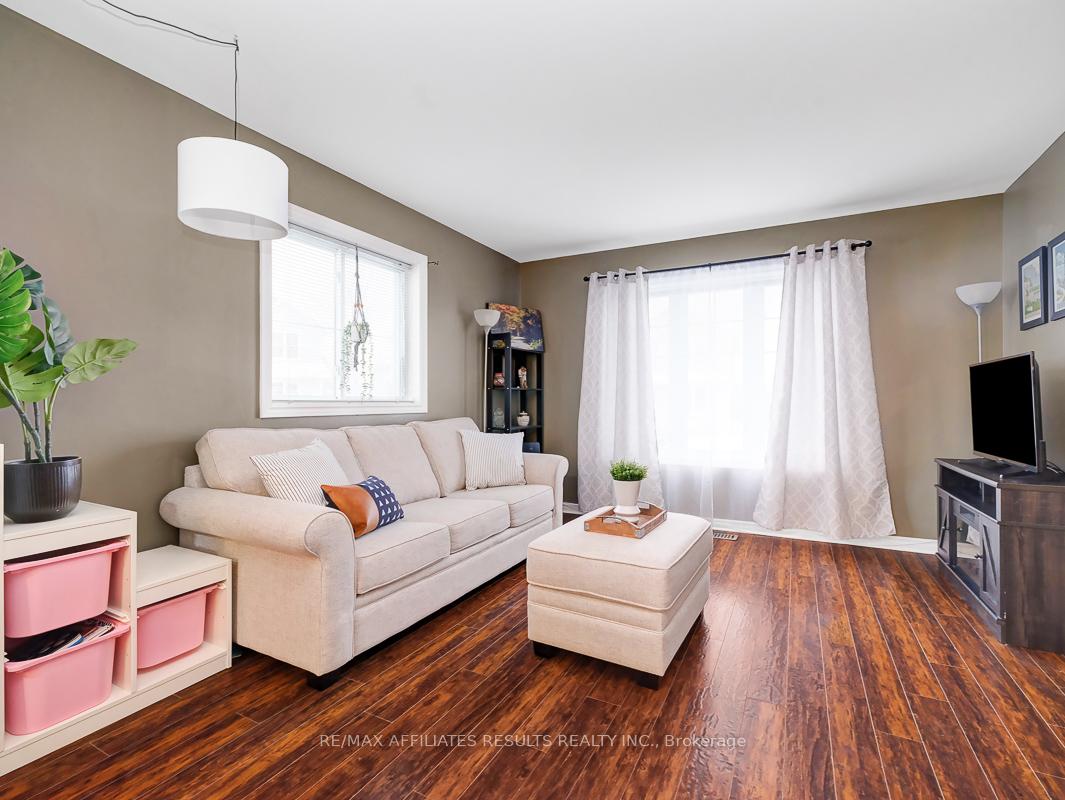 Photo 6 of 48 Johnston Street, Carleton Place — HOMEH