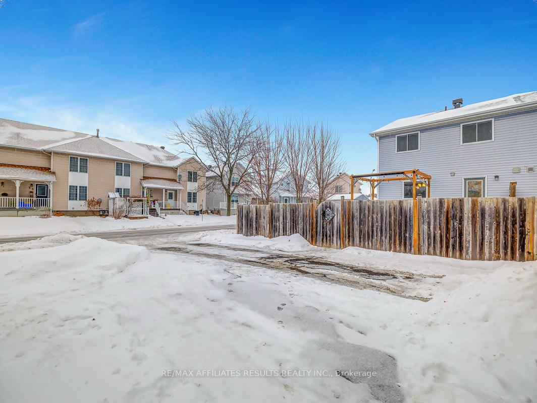 Photo 38 of 48 Johnston Street, Carleton Place — HOMEH