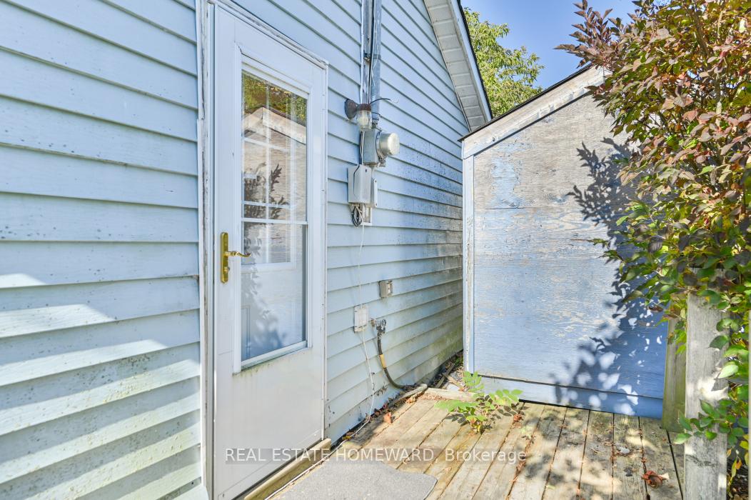 Photo 5 of 4 Price Street W, Brighton — HOMEH