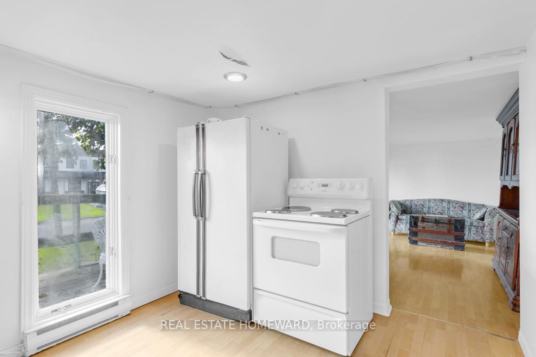 Photo 10 of 4 Price Street W, Brighton — HOMEH