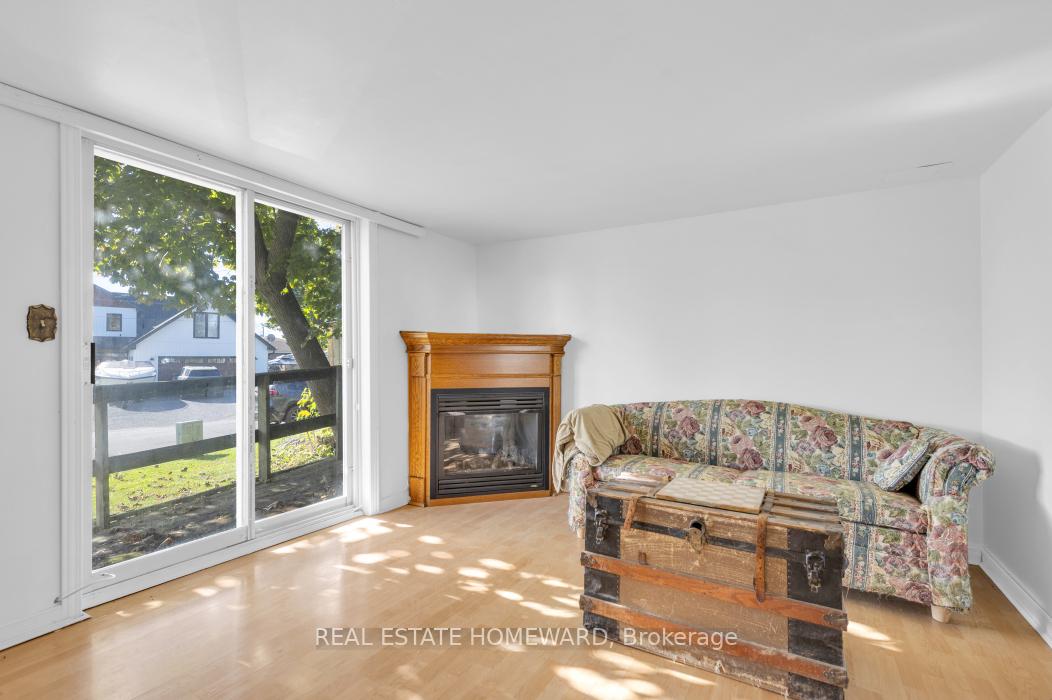 Photo 11 of 4 Price Street W, Brighton — HOMEH