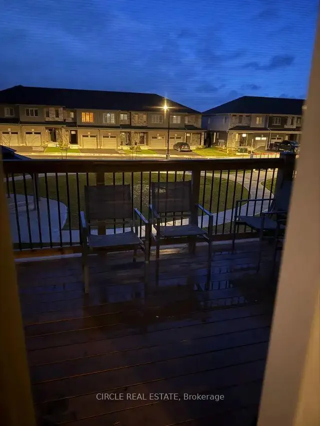 Photo 15 of 28 Goldie Ml Road W, Kitchener, Mill Courtland Woodside Park — HOMEH