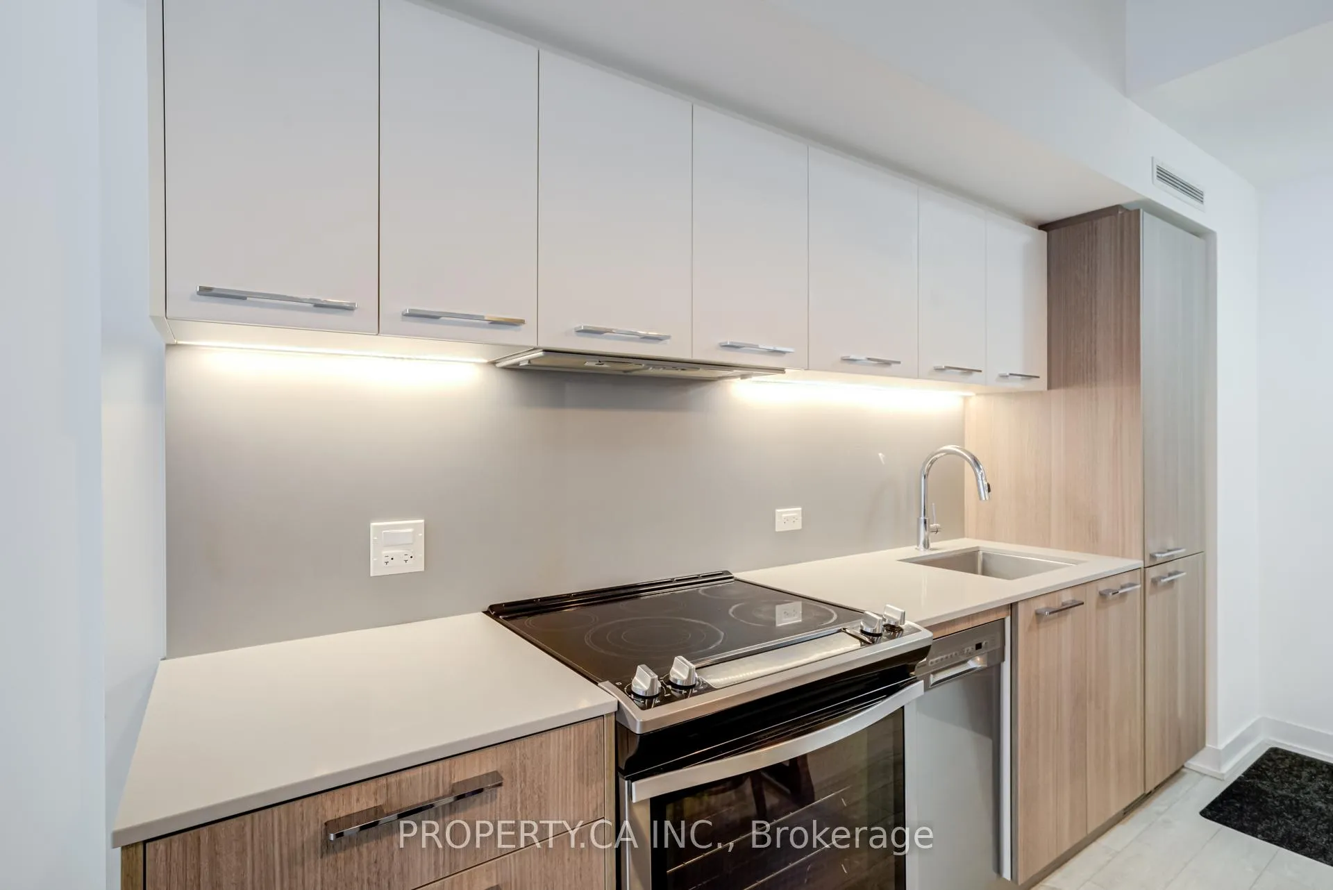 Photo 5 of Unit 209, 25 Baseball Place, Toronto, South Riverdale — HOMEH