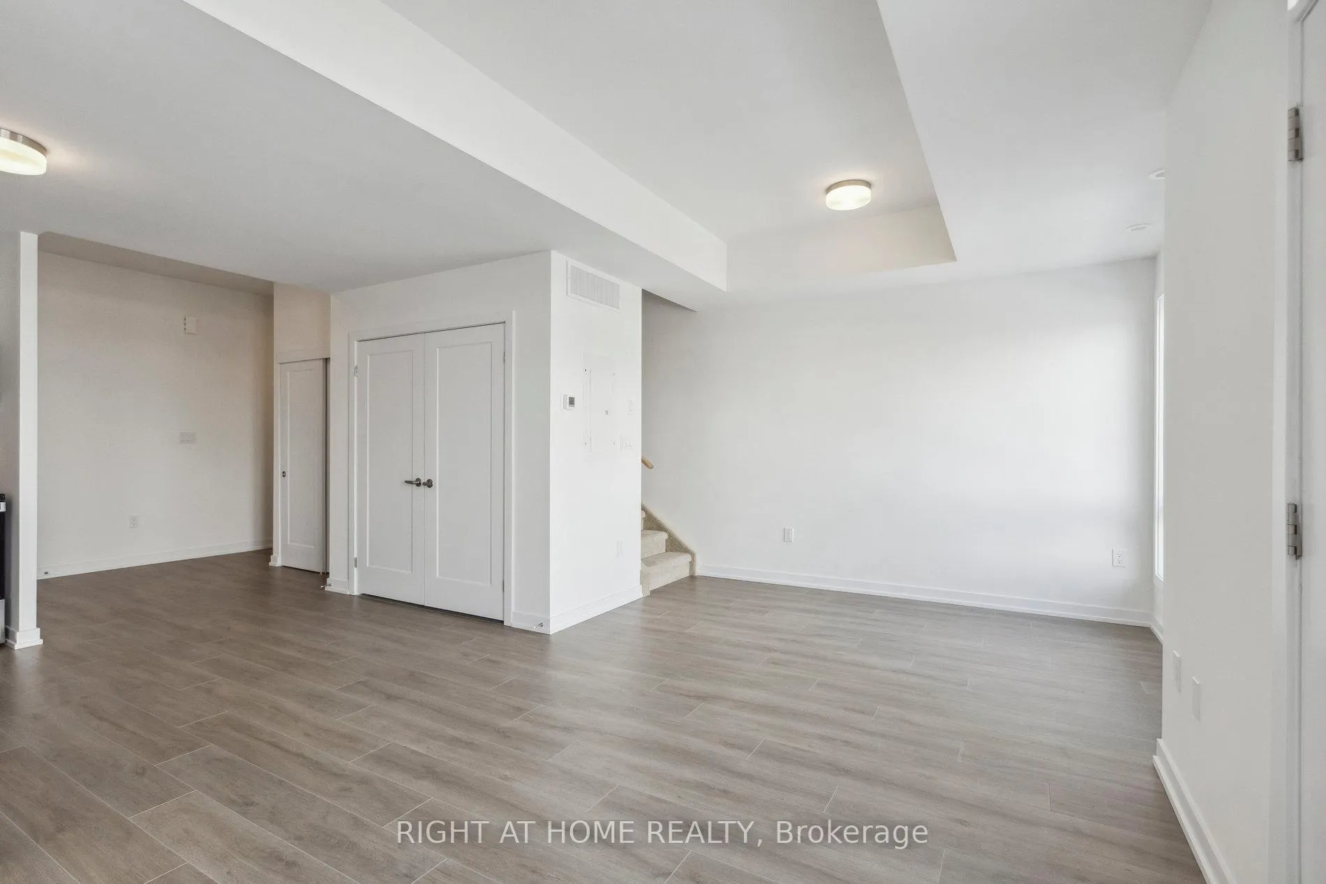 Photo 13 of Unit M23, 40 Palace Street, Kitchener — HOMEH