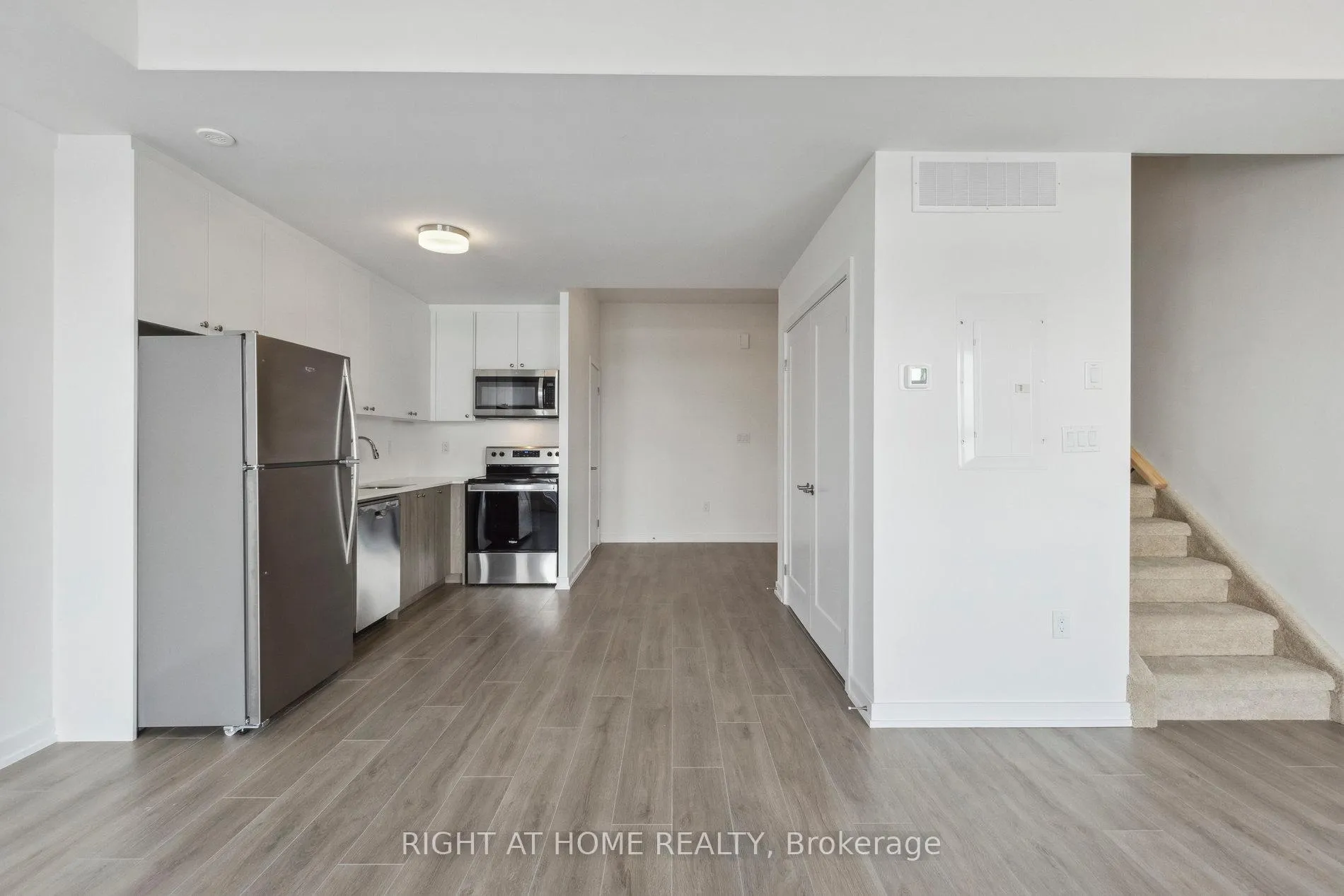Photo 14 of Unit M23, 40 Palace Street, Kitchener — HOMEH