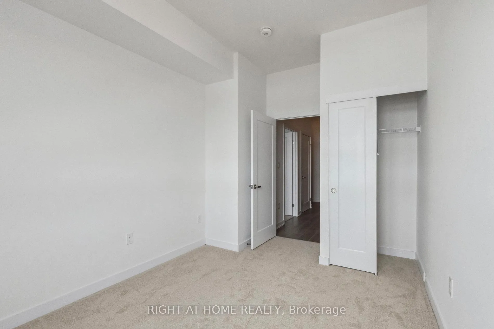 Photo 24 of Unit M23, 40 Palace Street, Kitchener — HOMEH