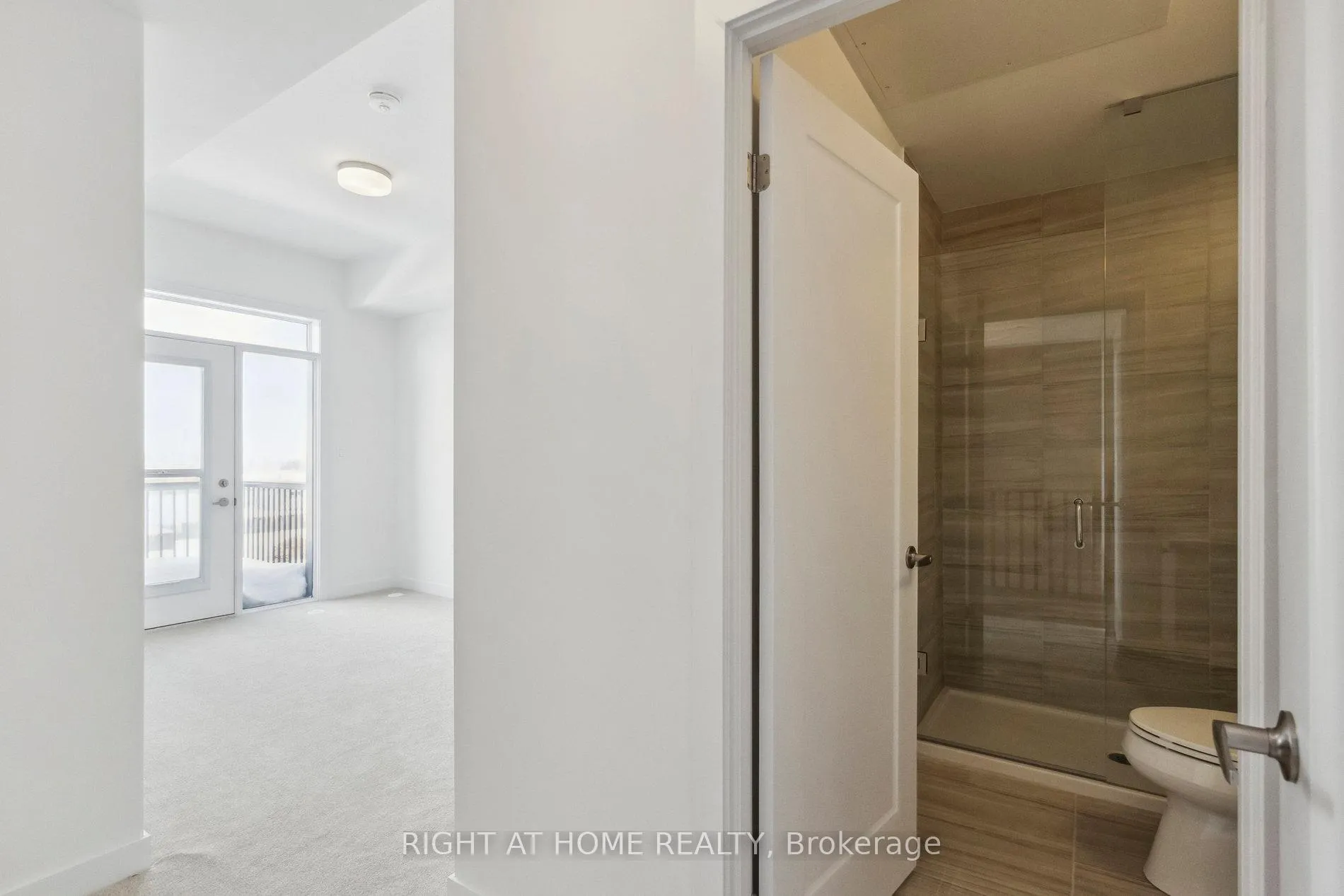 Photo 27 of Unit M23, 40 Palace Street, Kitchener — HOMEH