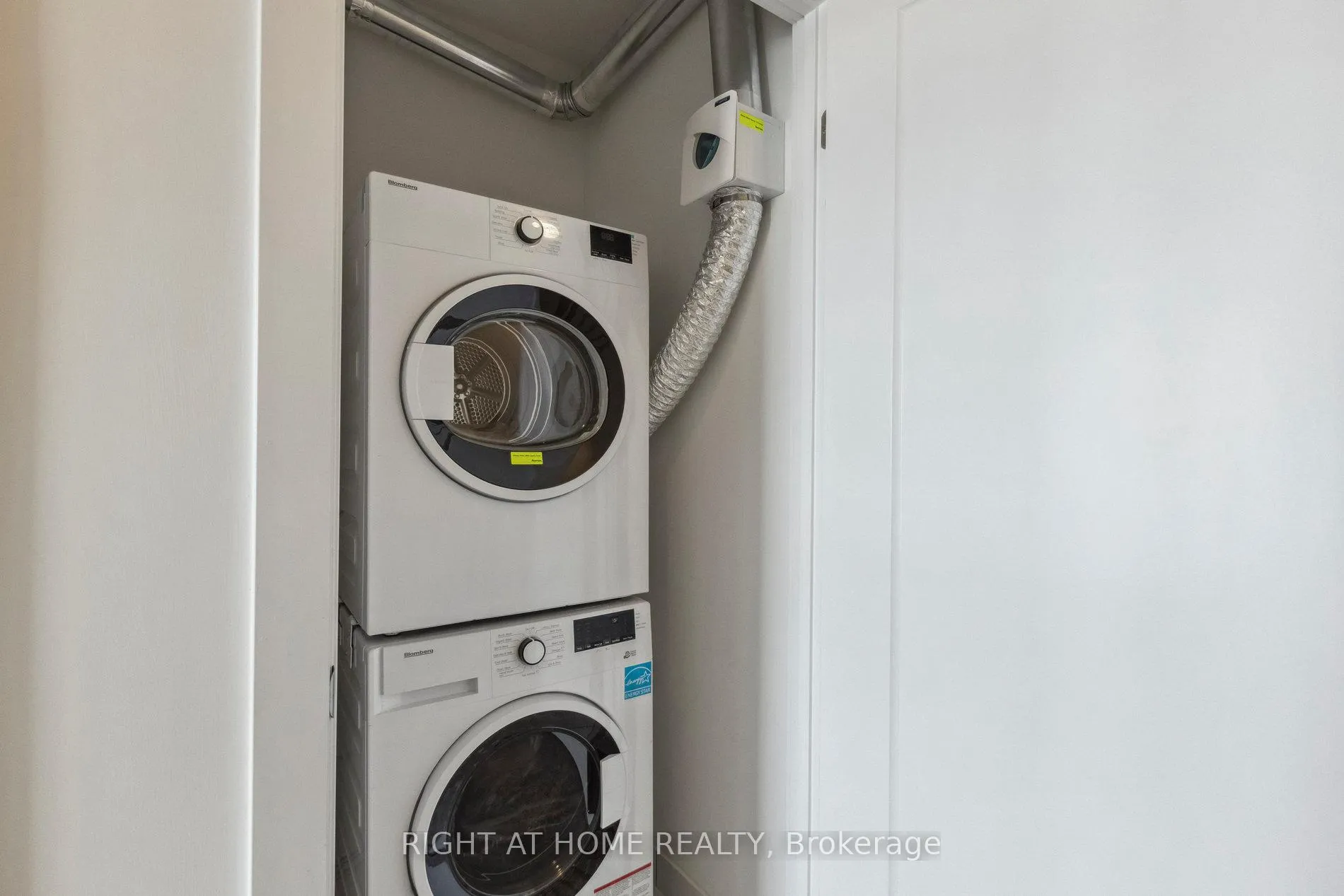 Photo 29 of Unit M23, 40 Palace Street, Kitchener — HOMEH