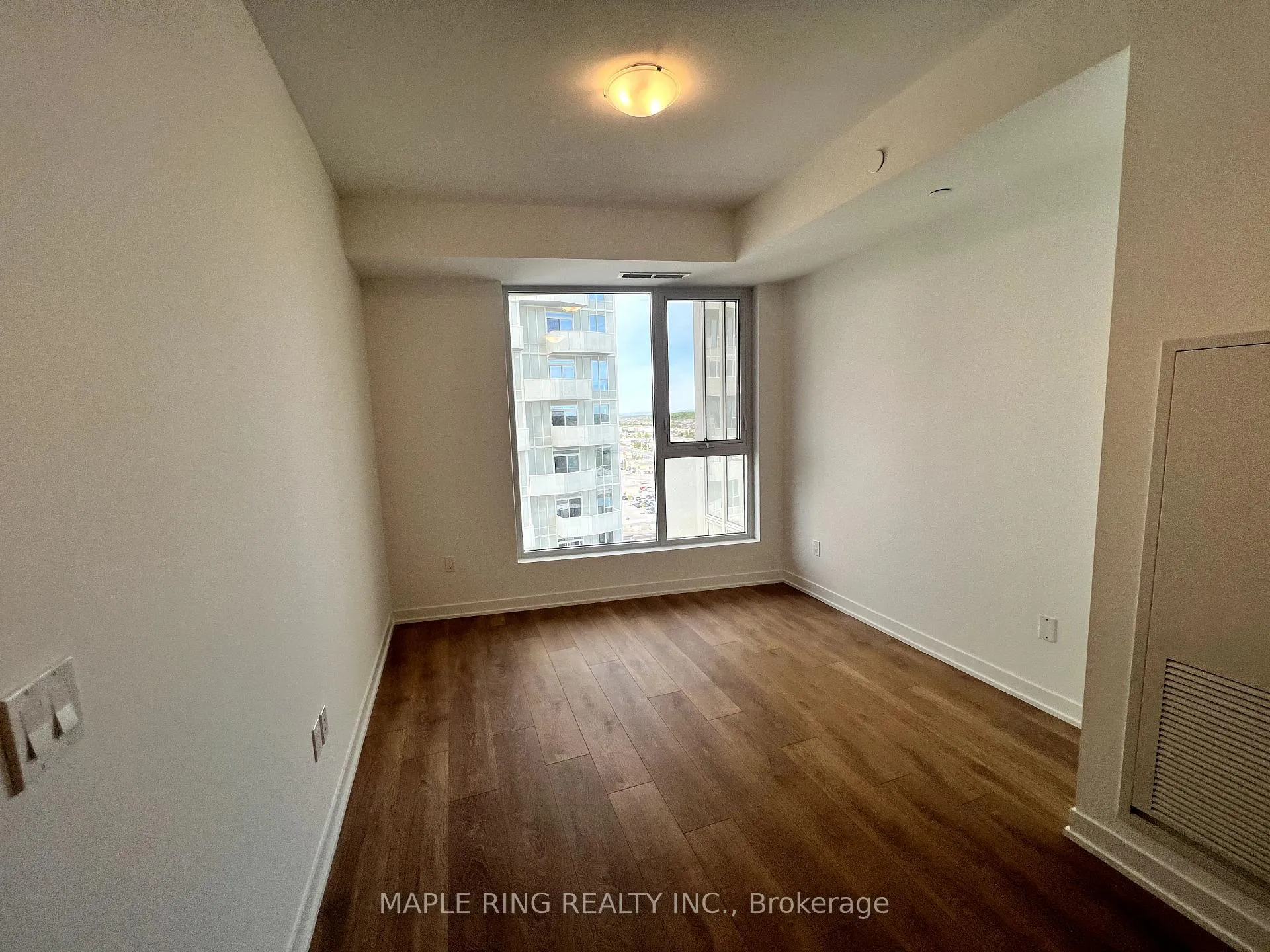 Front of Unit 1201, 474 Caldari Road