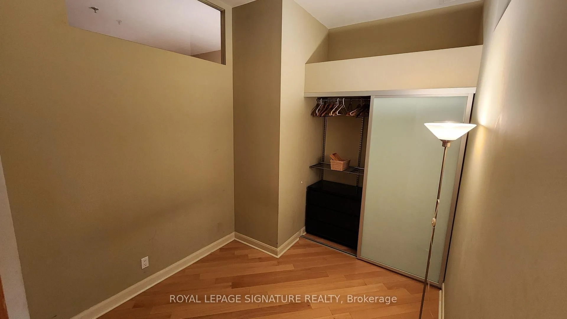 Photo 8 of Unit 601, 700 King Street W, Toronto, Niagara — HOMEH