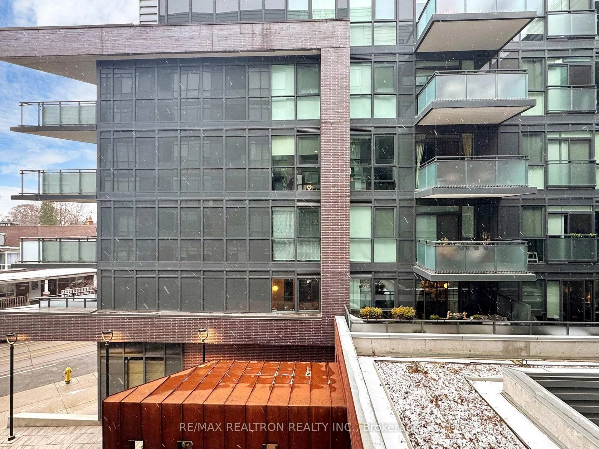 Photo 27 of Unit 302, 36 Howard Park Avenue, Toronto, Roncesvalles — HOMEH
