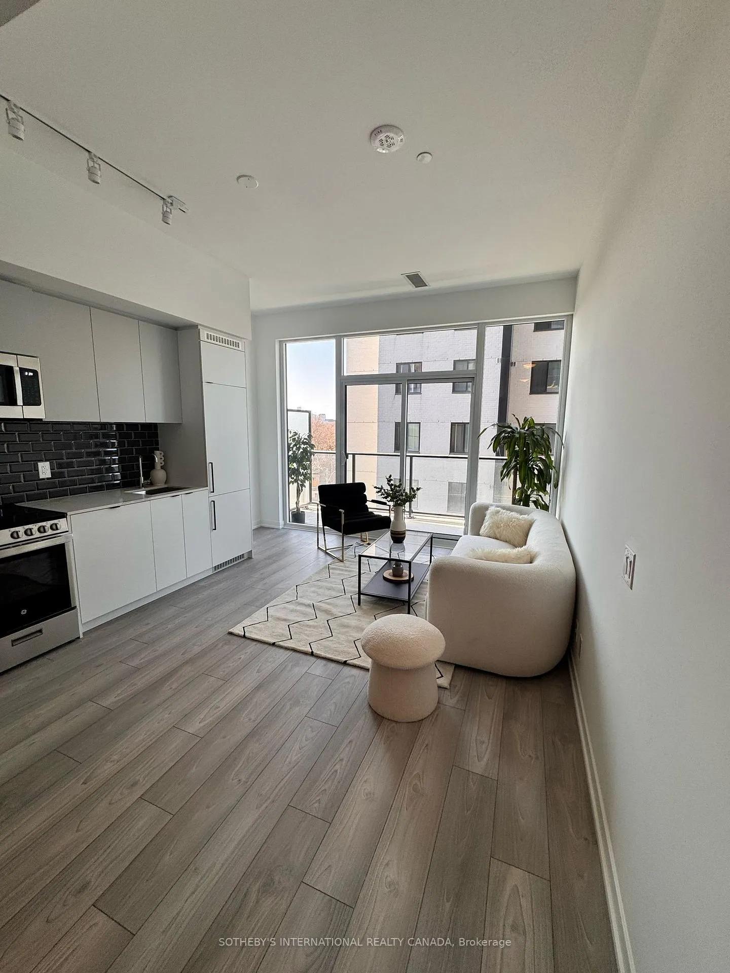 Photo 7 of Unit 431, 285 Dufferin Street, Toronto, South Parkdale — HOMEH