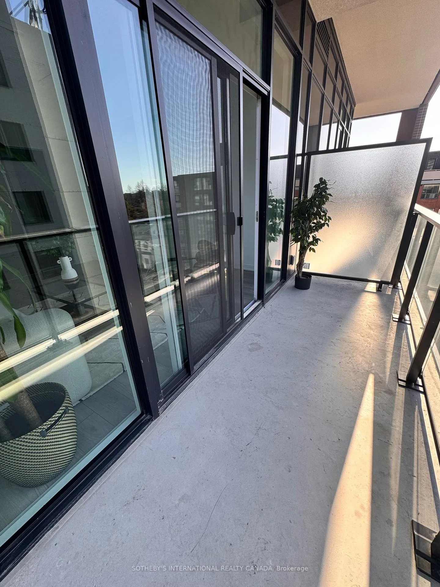 Photo 14 of Unit 431, 285 Dufferin Street, Toronto, South Parkdale — HOMEH