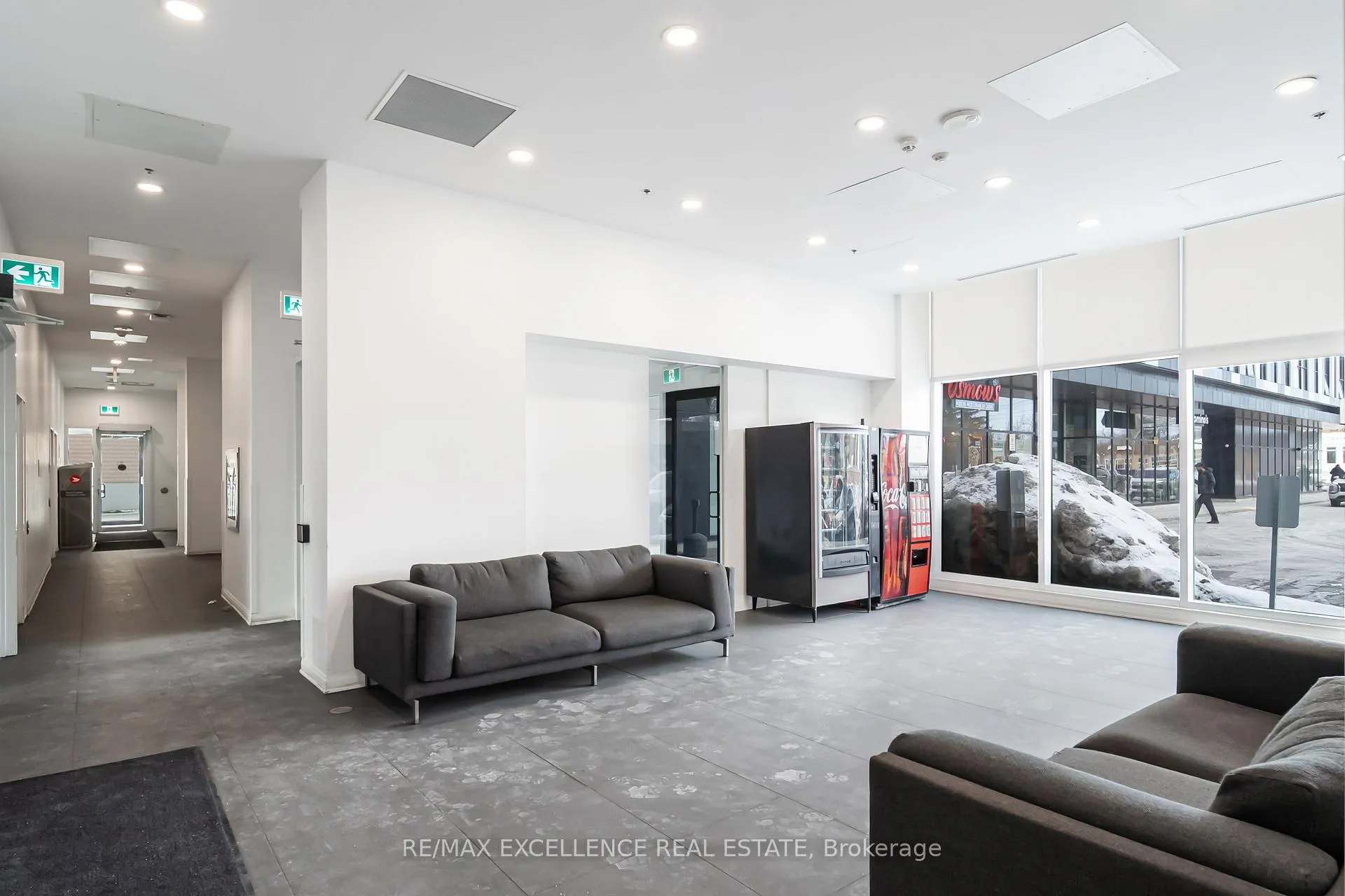 Photo 3 of Unit 244, 1900 Simcoe Street N, Oshawa, Samac — HOMEH