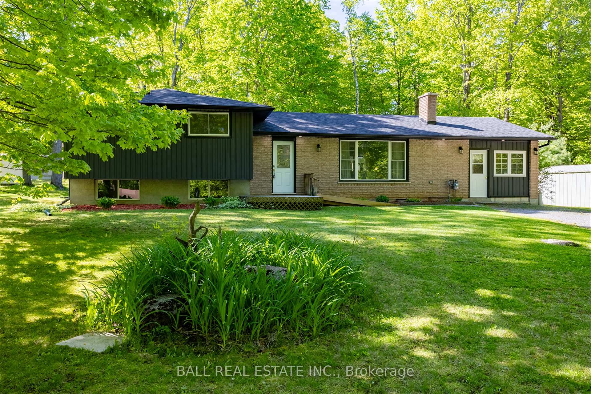 Photo 1 of 587 Larmer Line, Cavan Monaghan, Cavan Twp — HOMEH