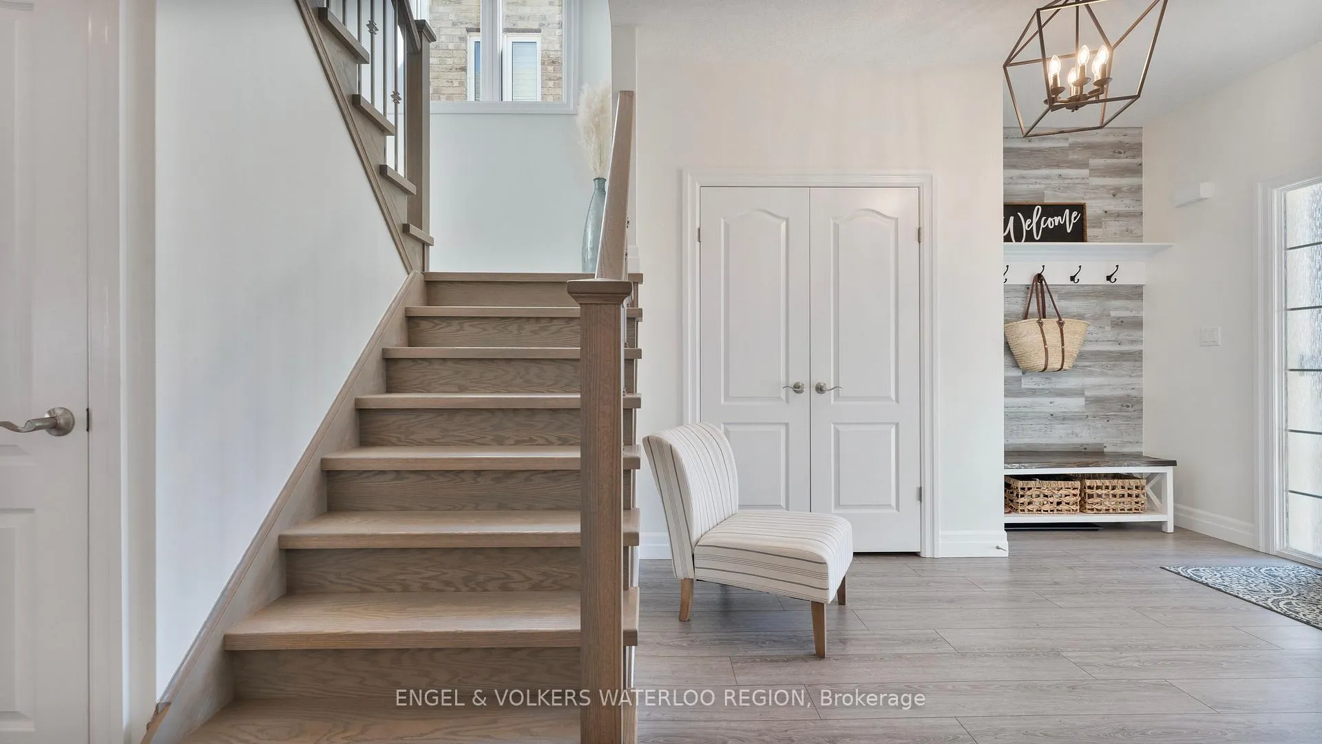 Photo 7 of 68 Arlington Parkway, Brant, Paris — HOMEH