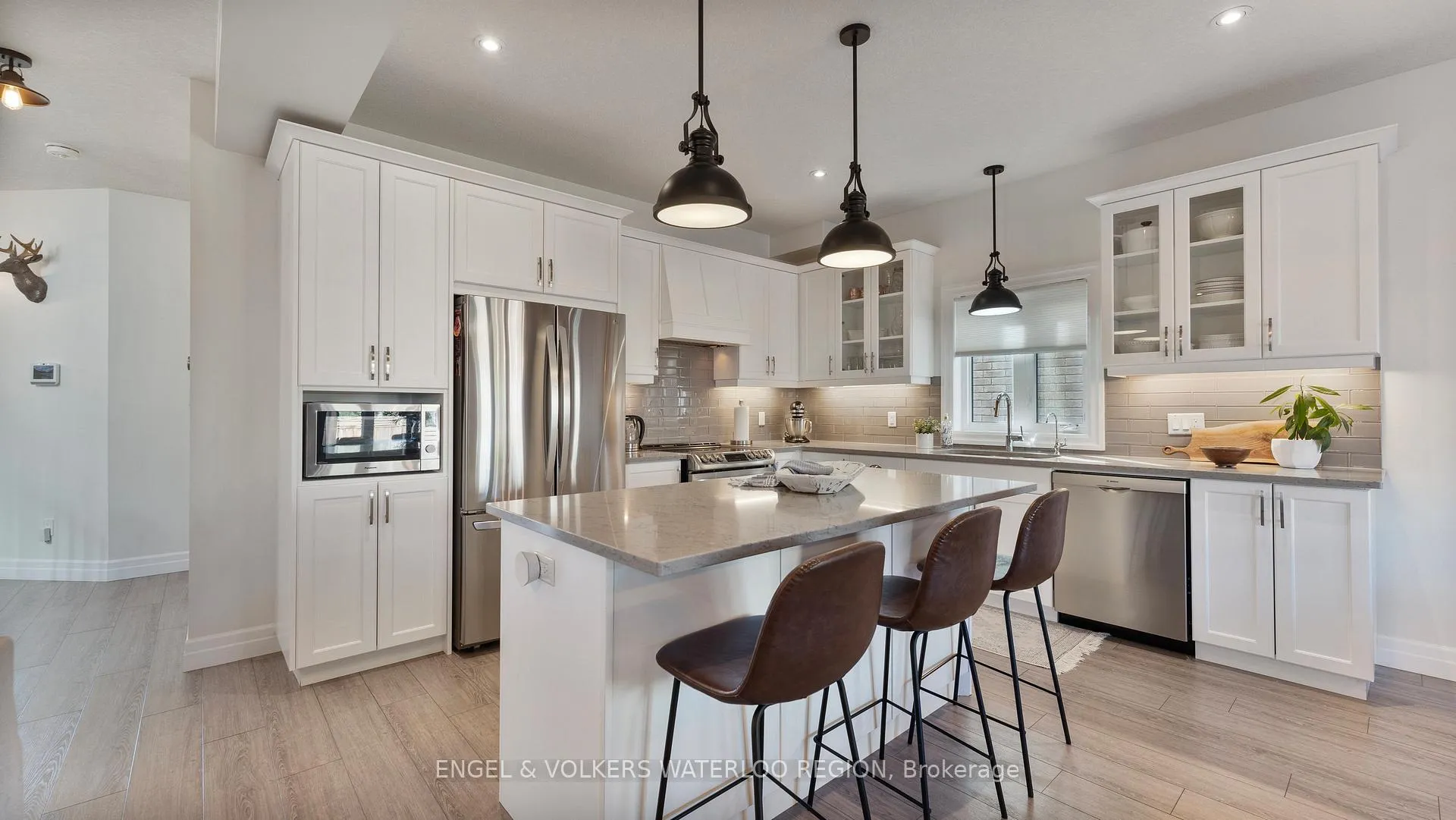 Photo 11 of 68 Arlington Parkway, Brant, Paris — HOMEH