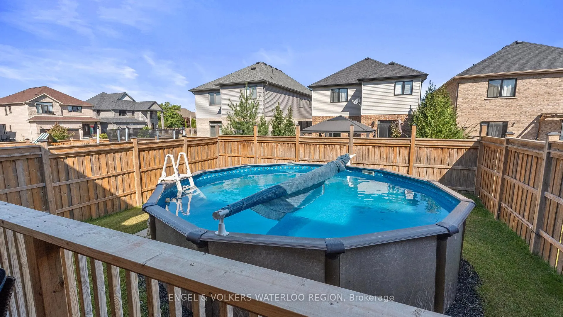 Photo 34 of 68 Arlington Parkway, Brant, Paris — HOMEH