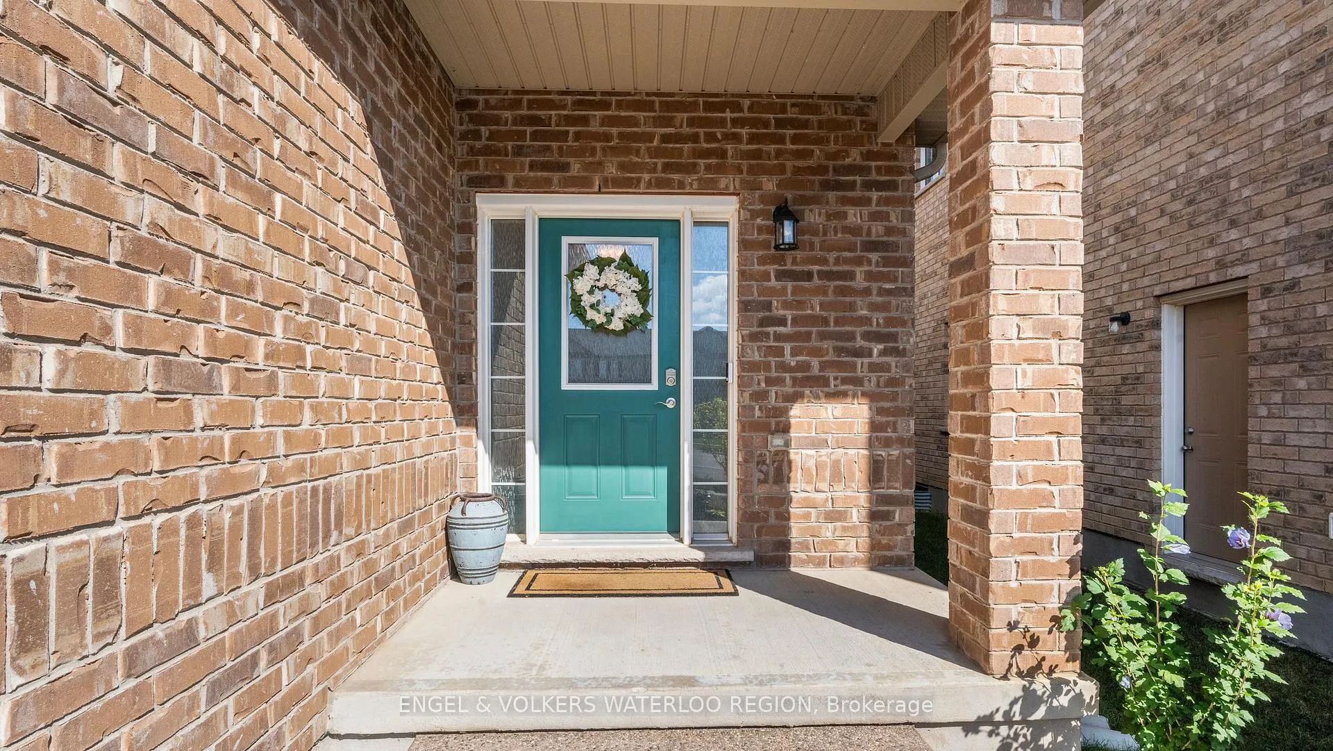 Photo 37 of 68 Arlington Parkway, Brant, Paris — HOMEH