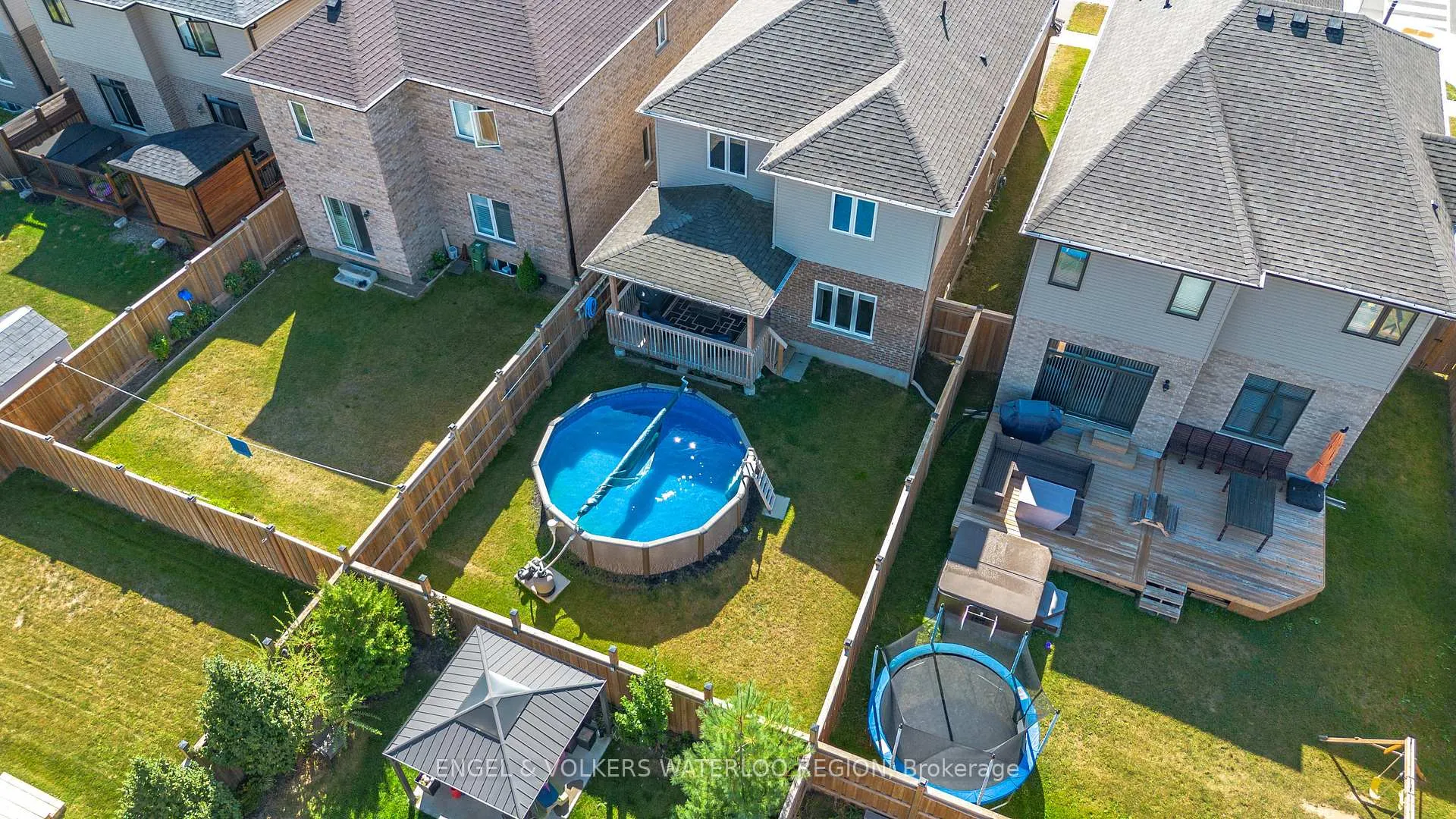 Photo 38 of 68 Arlington Parkway, Brant, Paris — HOMEH