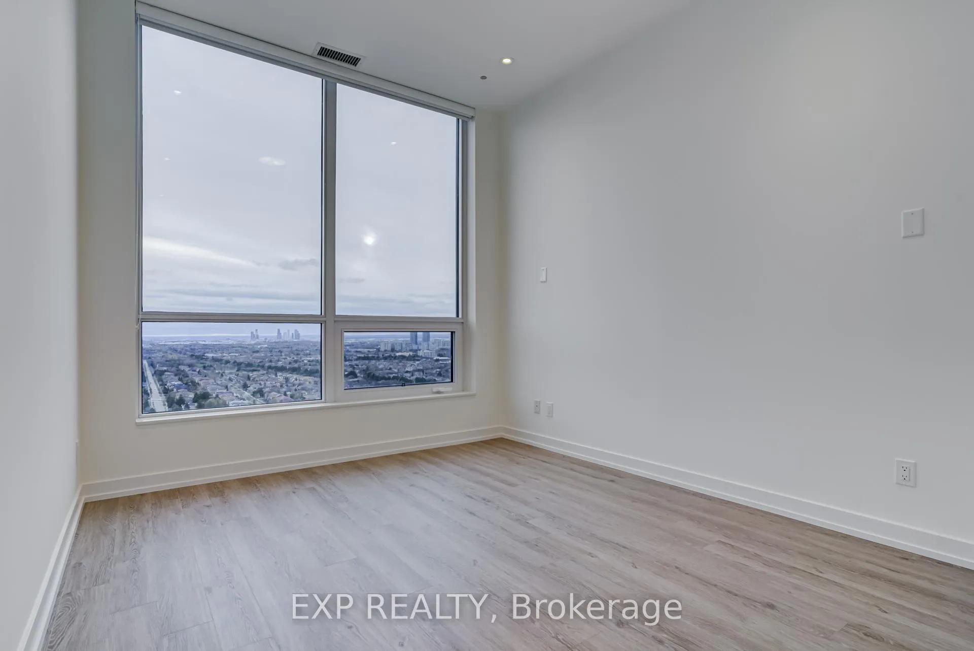 Photo 15 of Unit 3001, 1 Grandview Avenue, Markham, Thornhill — HOMEH