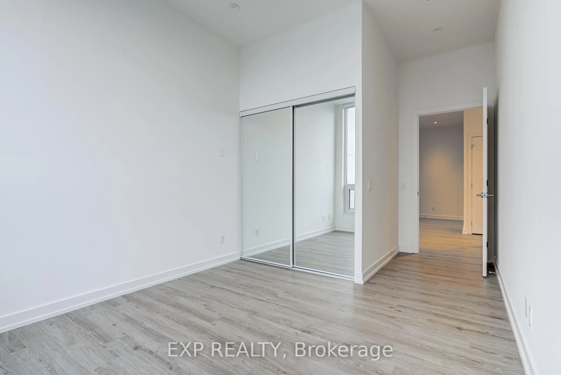 Photo 23 of Unit 3001, 1 Grandview Avenue, Markham, Thornhill — HOMEH
