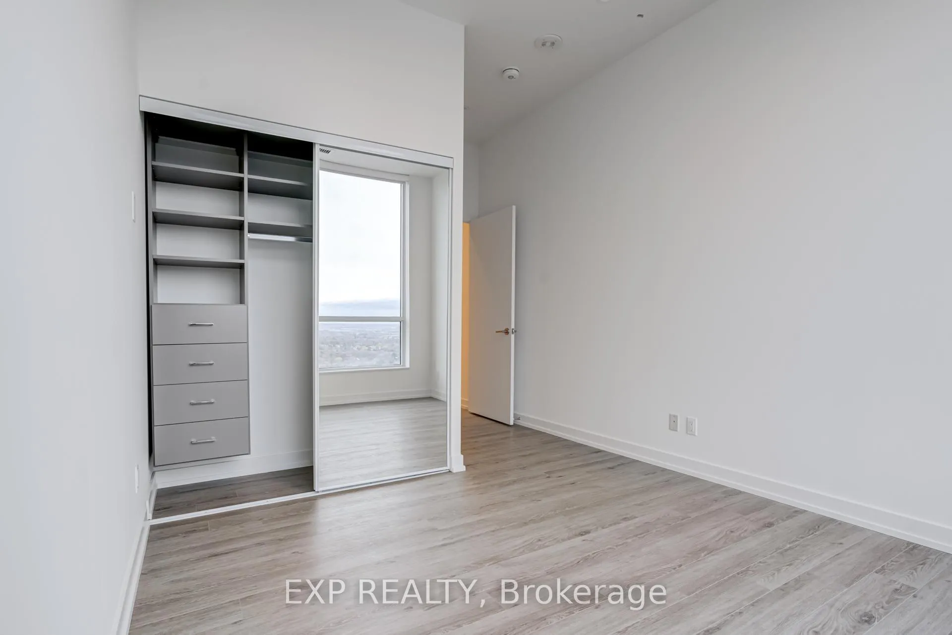 Photo 24 of Unit 3001, 1 Grandview Avenue, Markham, Thornhill — HOMEH