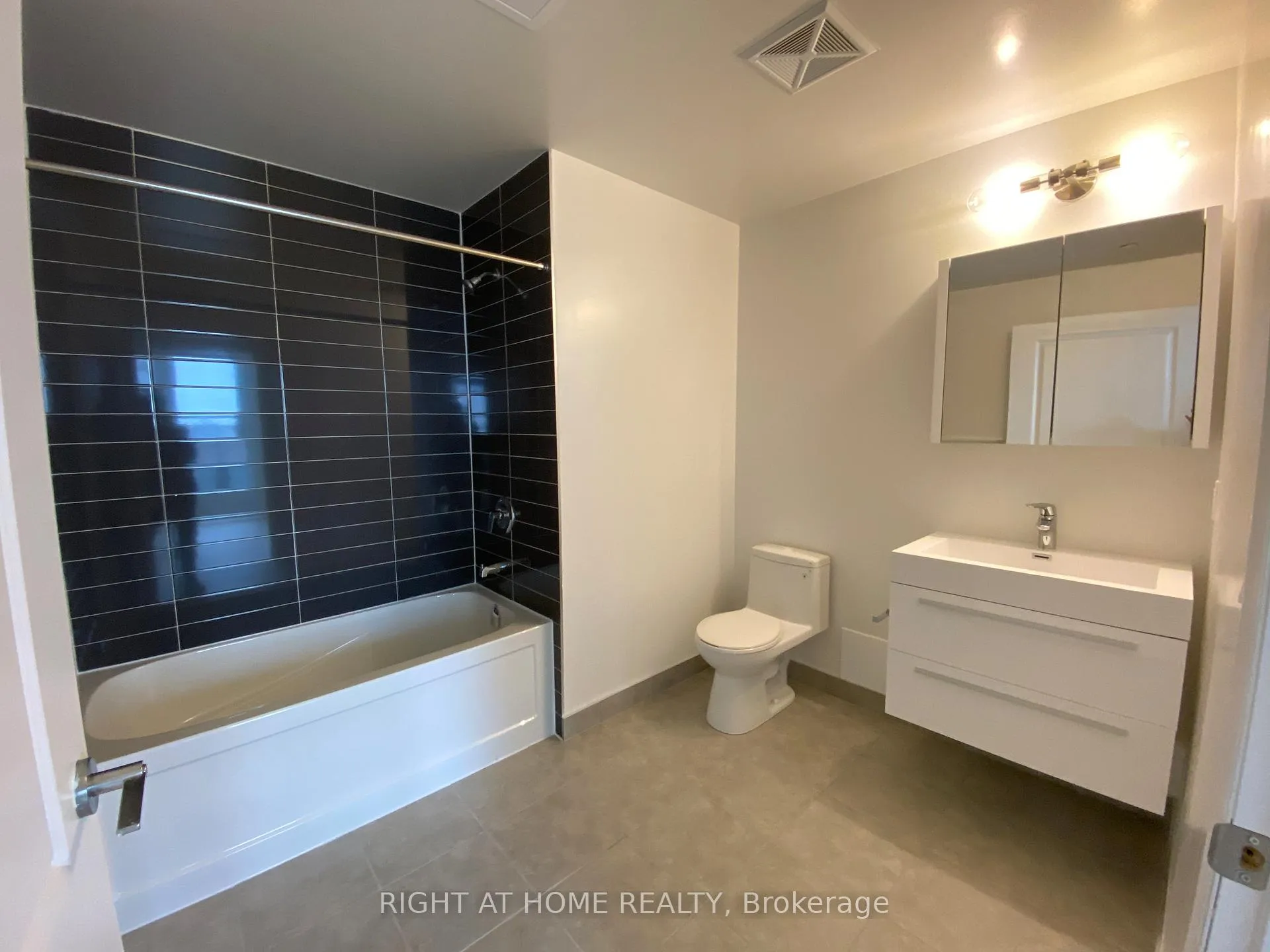 Photo 8 of Unit 916A, 10 Rouge Valley Drive W, Markham, Unionville — HOMEH