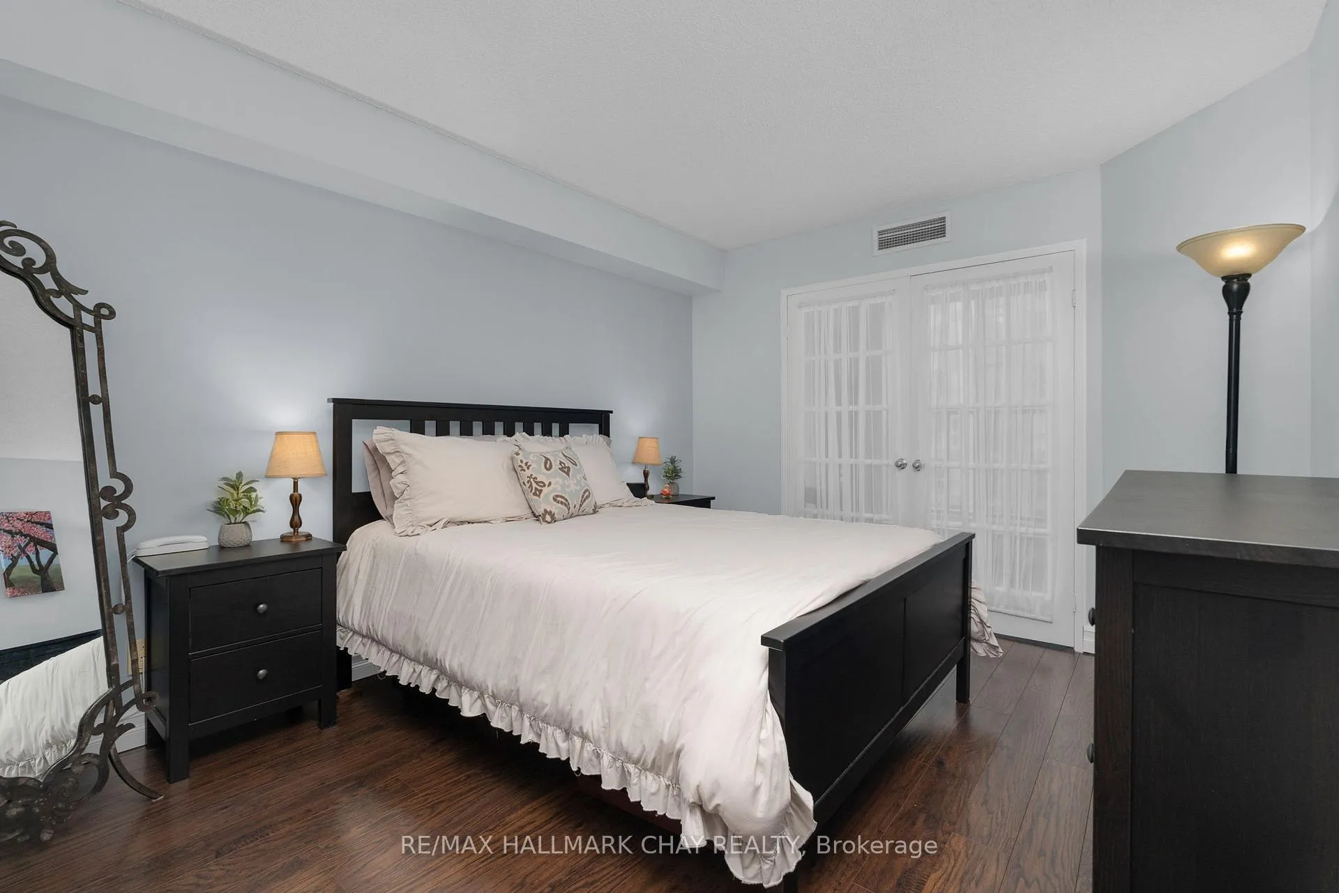 Photo 17 of Unit 610, 140 Dunlop Street E, Barrie, City Centre — HOMEH