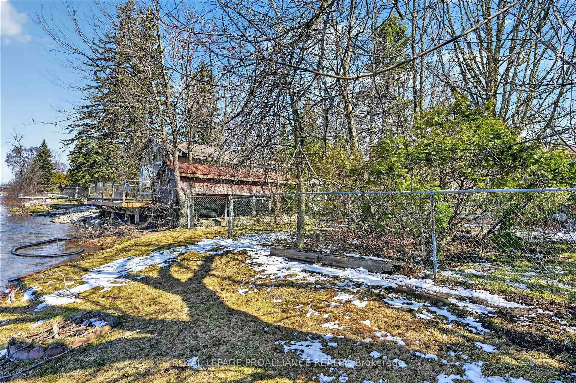 Photo 16 of 665 River Road S, Peterborough, Ashburnham Ward 4 — HOMEH