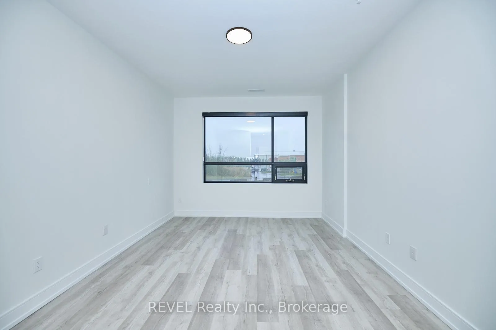 Photo 13 of Unit 207, 300B Fourth Avenue, St. Catharines, Ridley — HOMEH
