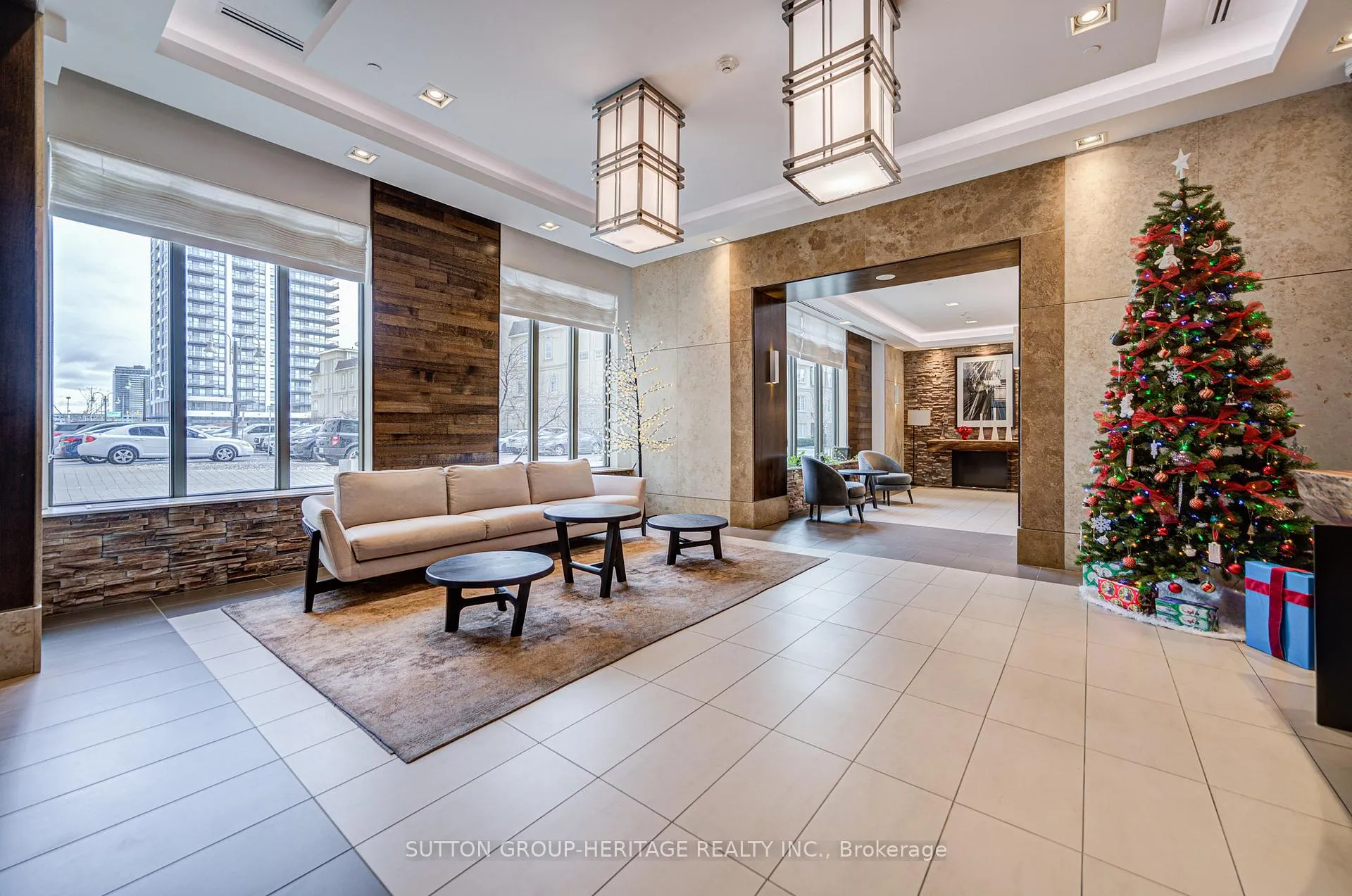 Photo 4 of Unit 606, 1215 Bayly Street, Pickering, Bay Ridges — HOMEH