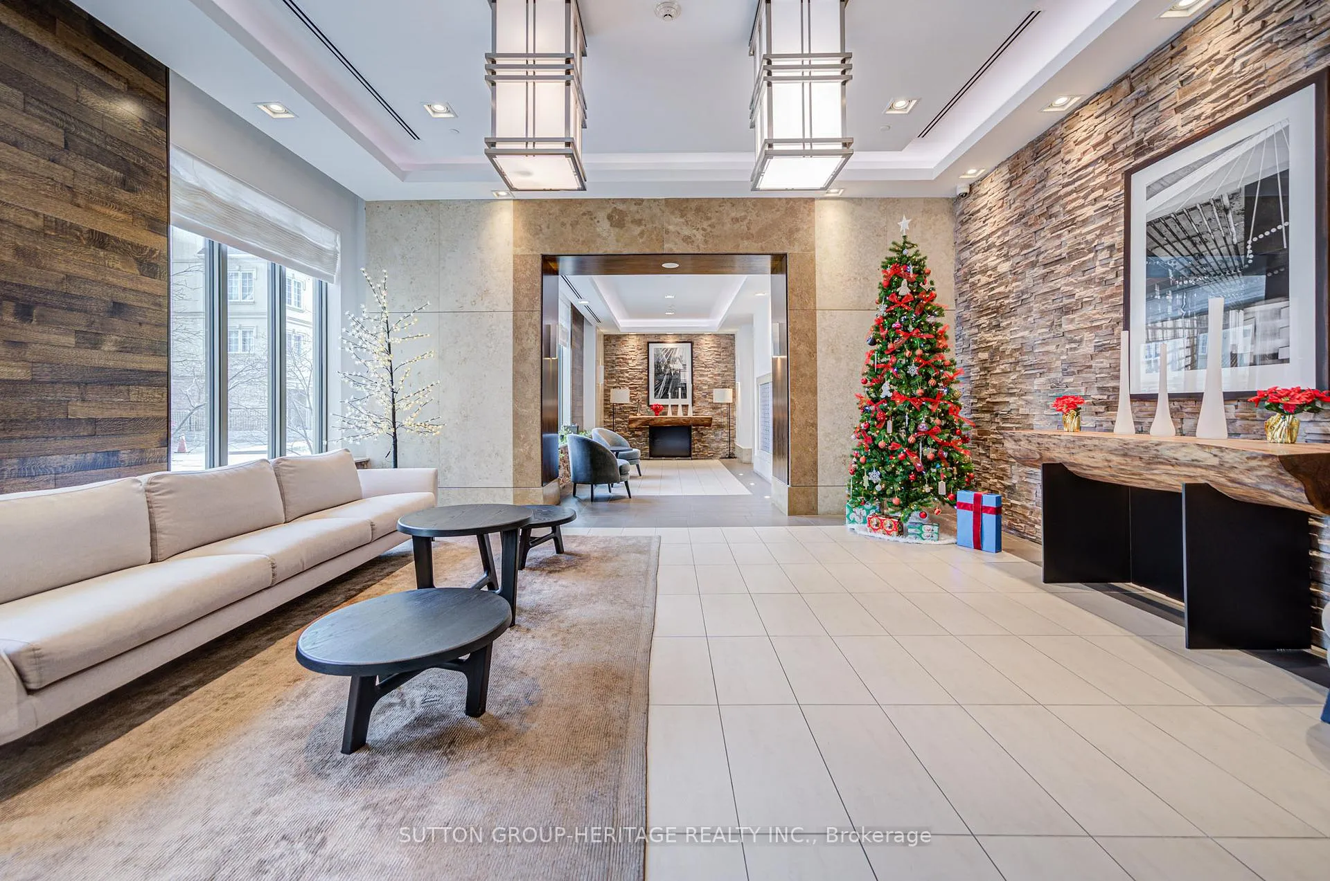Photo 5 of Unit 606, 1215 Bayly Street, Pickering, Bay Ridges — HOMEH