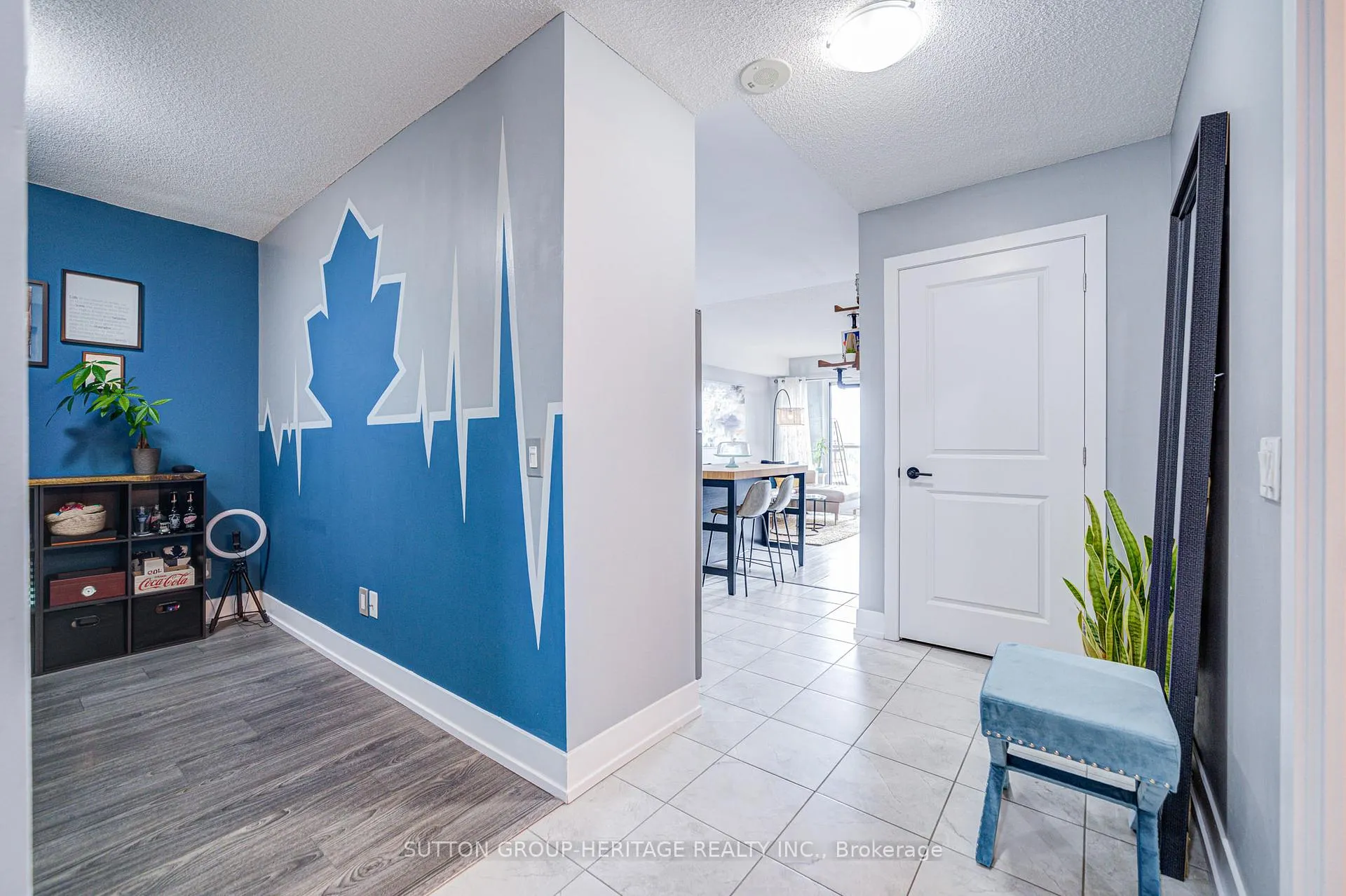 Photo 7 of Unit 606, 1215 Bayly Street, Pickering, Bay Ridges — HOMEH