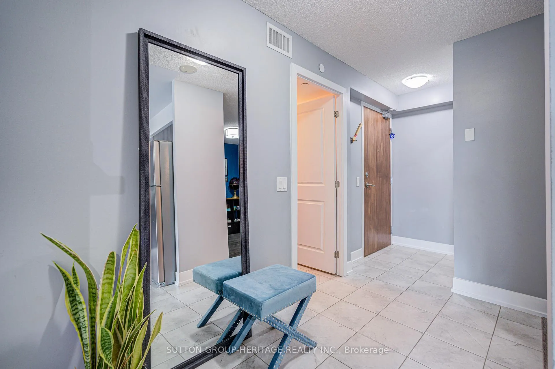 Photo 12 of Unit 606, 1215 Bayly Street, Pickering, Bay Ridges — HOMEH
